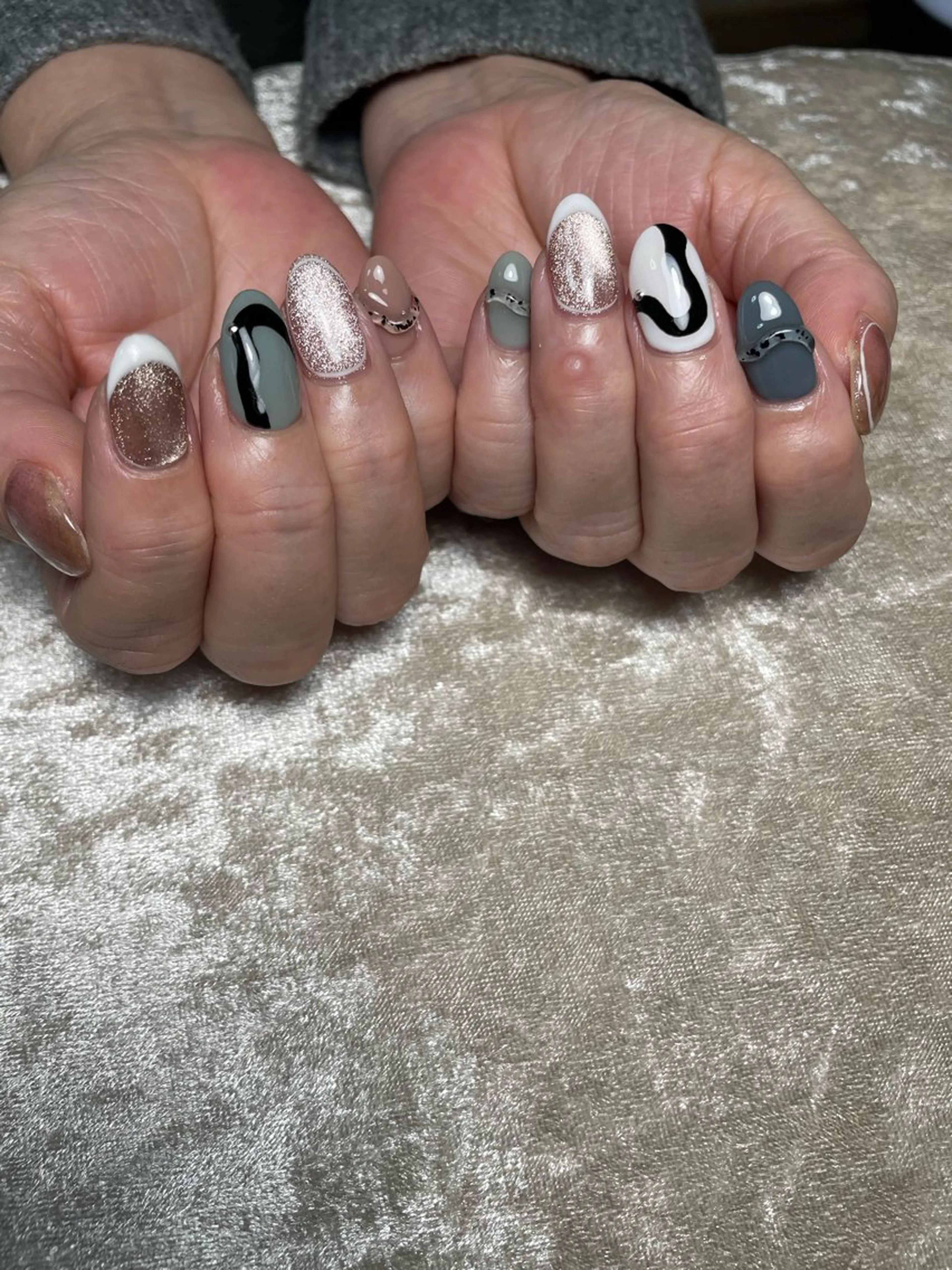 ネイル ハンドネイル muua. nailashのネイルデザイン