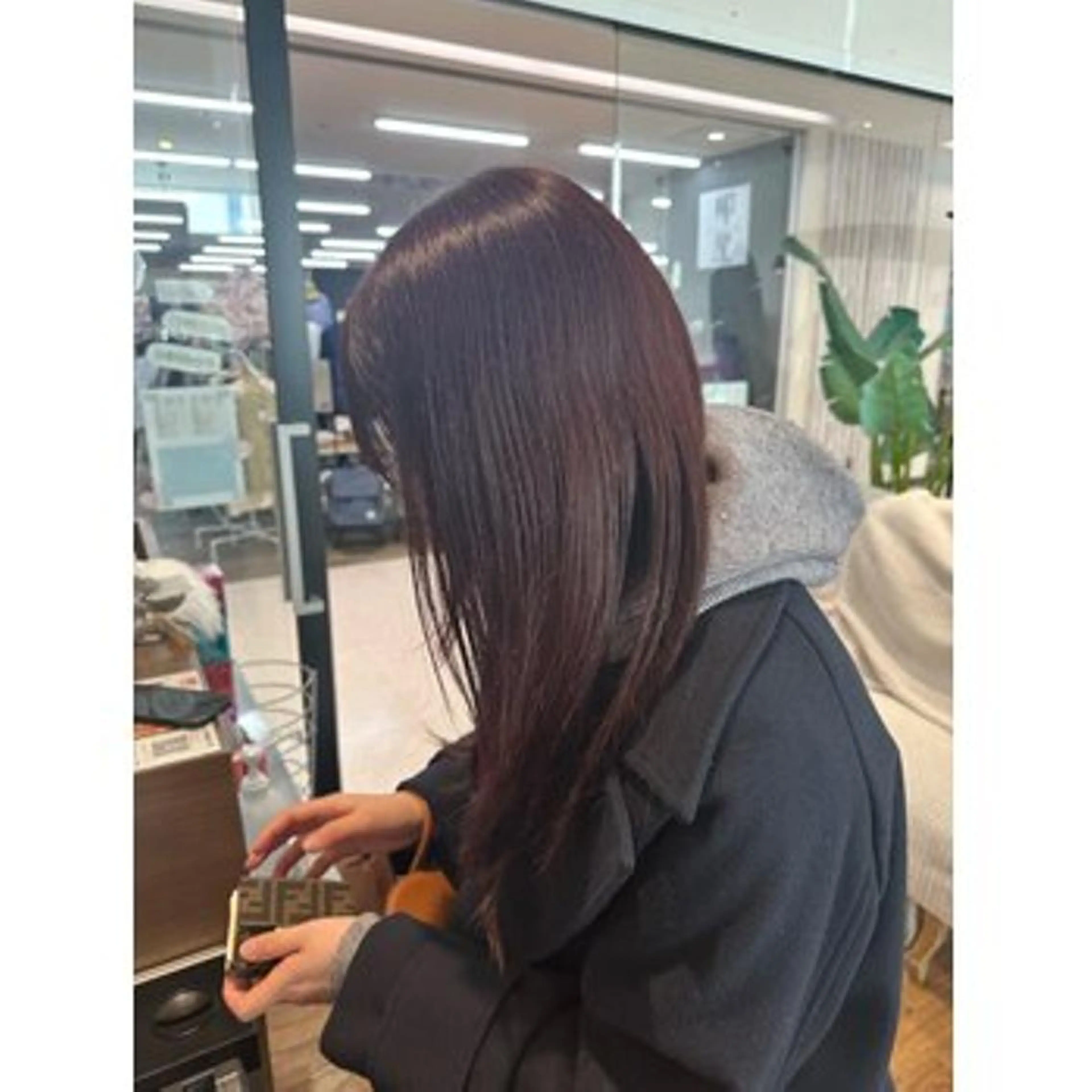 セミロング ヘアカラー BbyC justbeautyのヘアスタイル