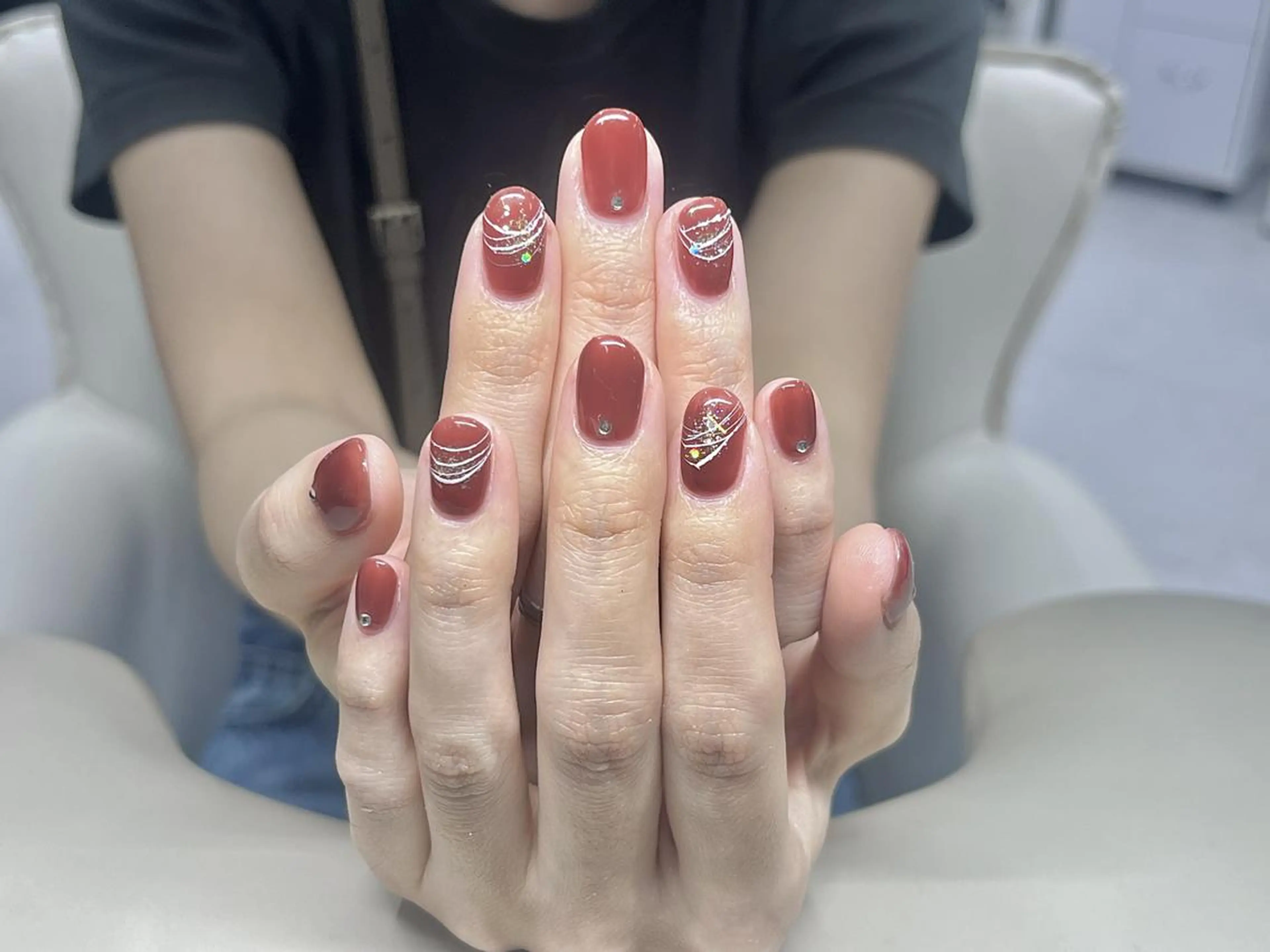 ネイル 長さ出し ジェルネイル 韓国ネイル ラメ(グリッター) ラメグラデーション ダイ ゲンゲンのネイルデザイン