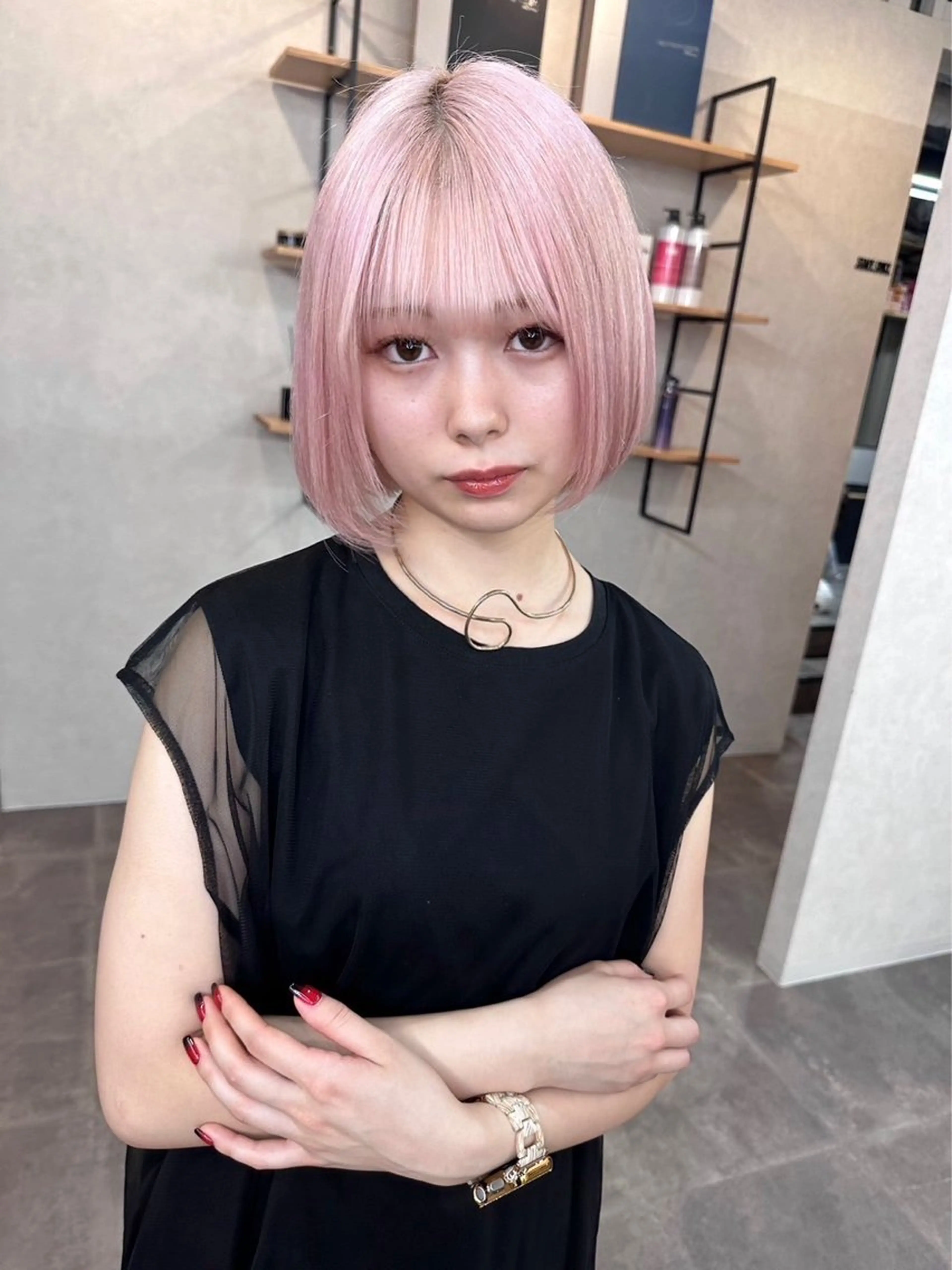 カット＋ブリーチ＋カラー＋トリートメントの写真