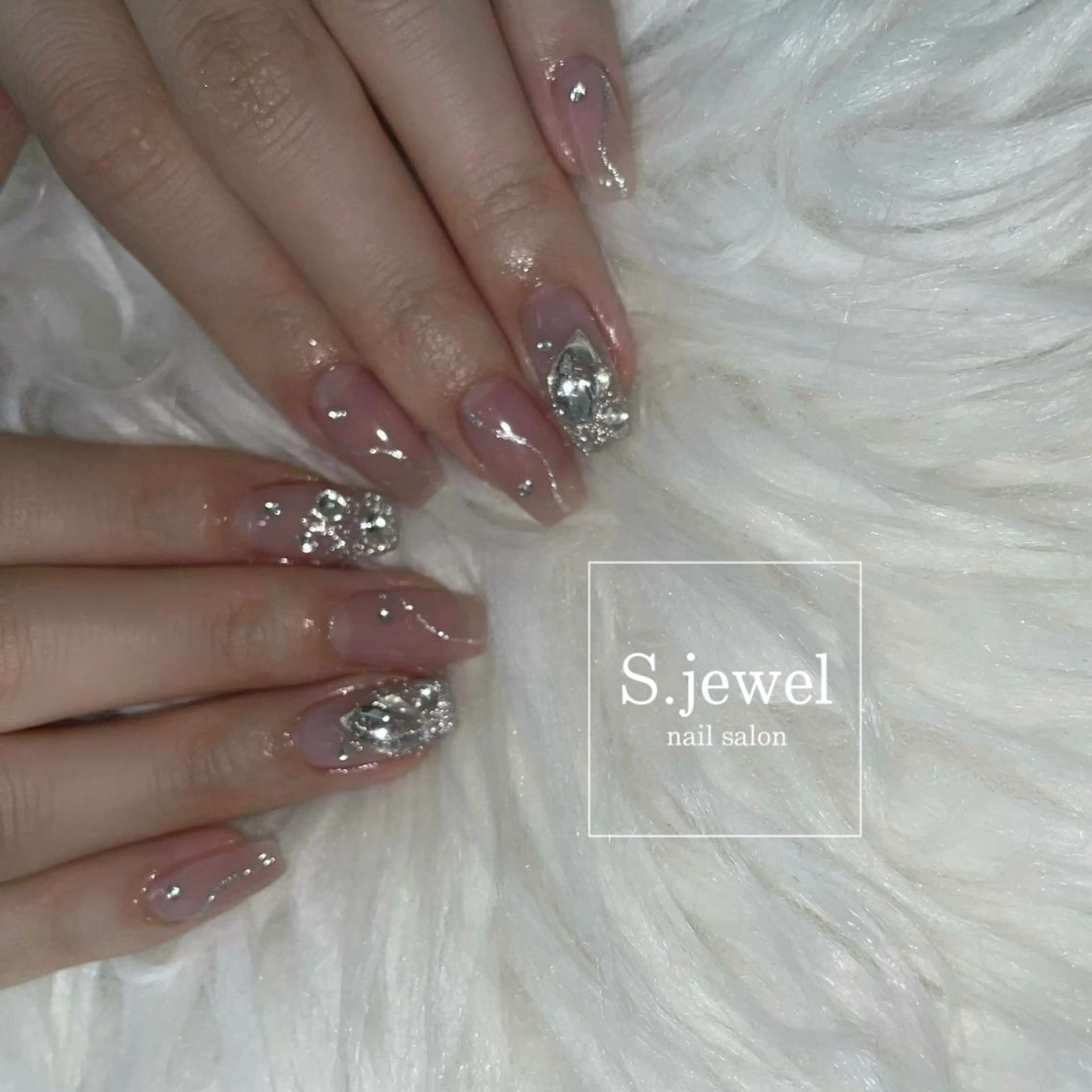 ネイル S♡JEWEL所属・S. JEWELのネイルデザイン