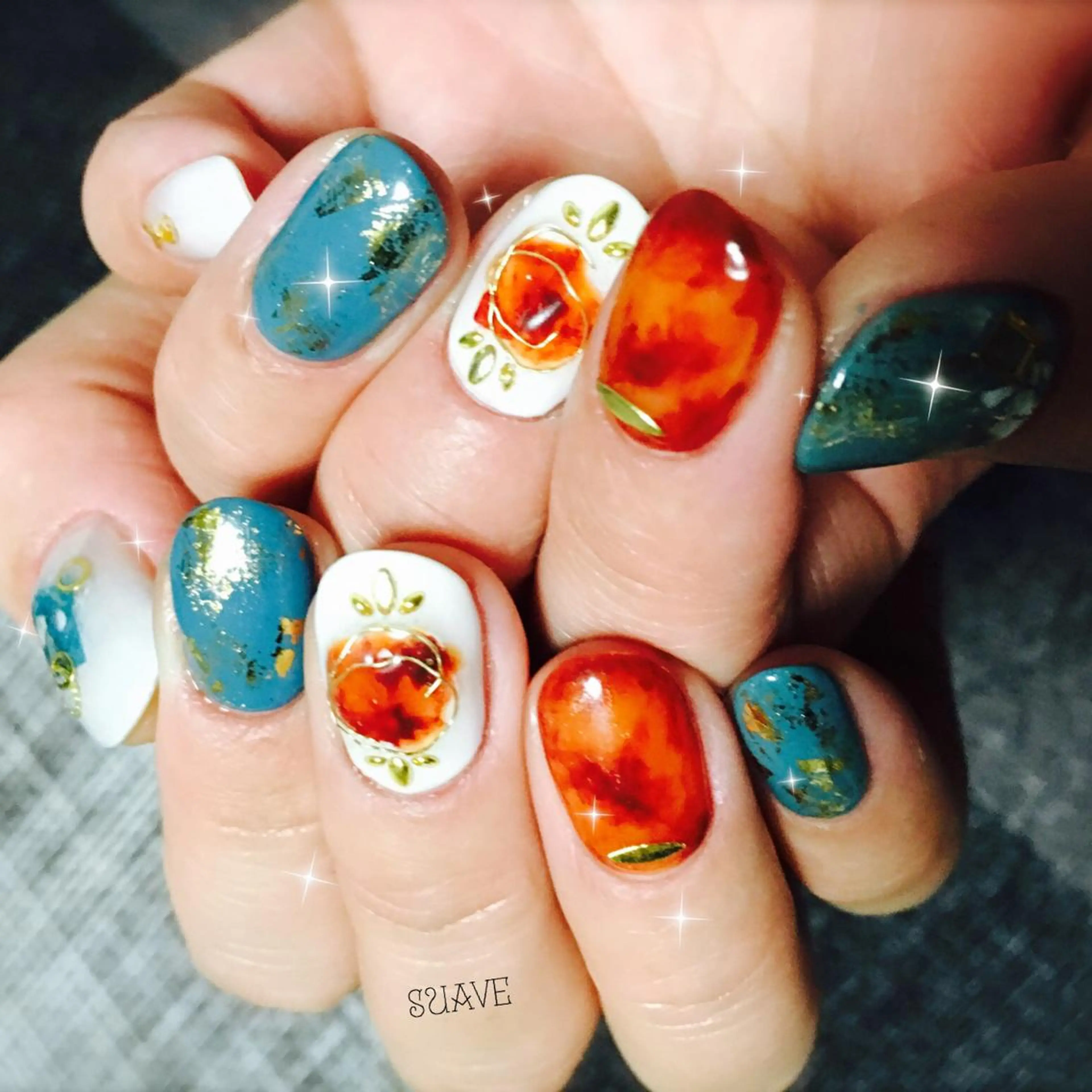 ネイル アートネイル べっ甲ネイル ワンカラーネイル 冬ネイル Nail Suave (シュアーヴ)のネイルデザイン