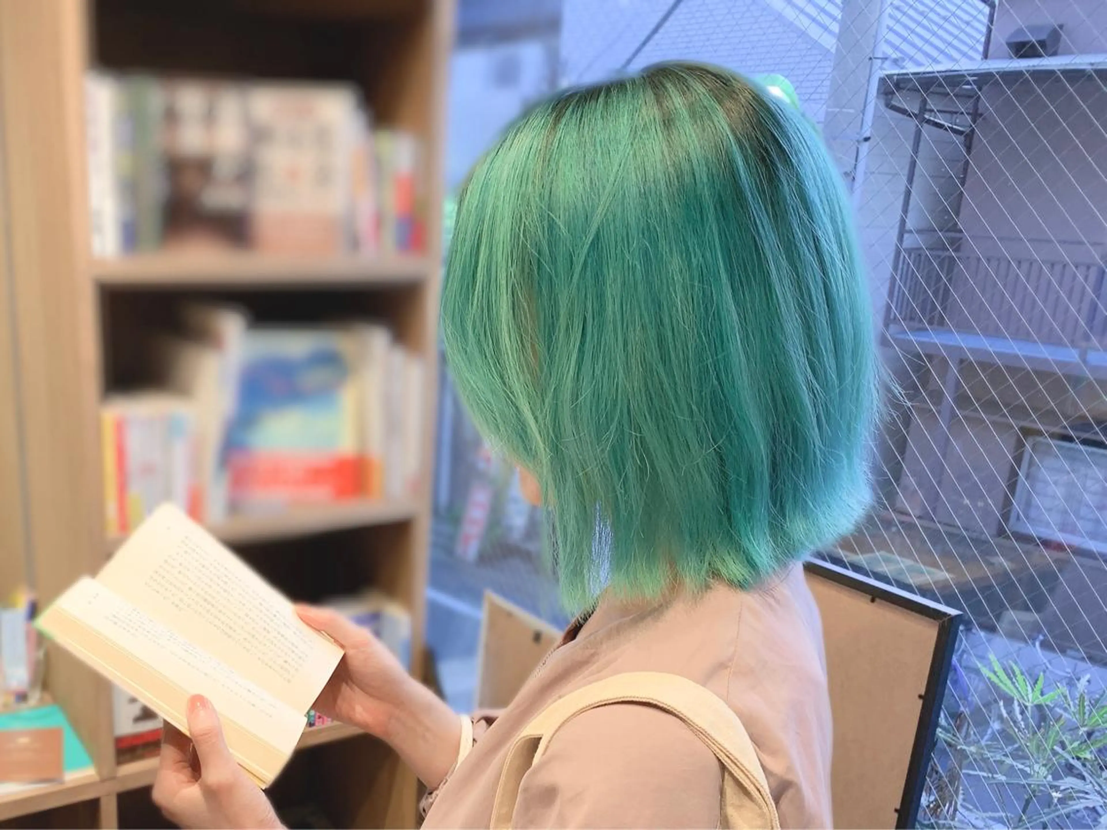 ミディアム カラー 文学堂美容室retri所属・生田目 泰孝のヘアスタイル