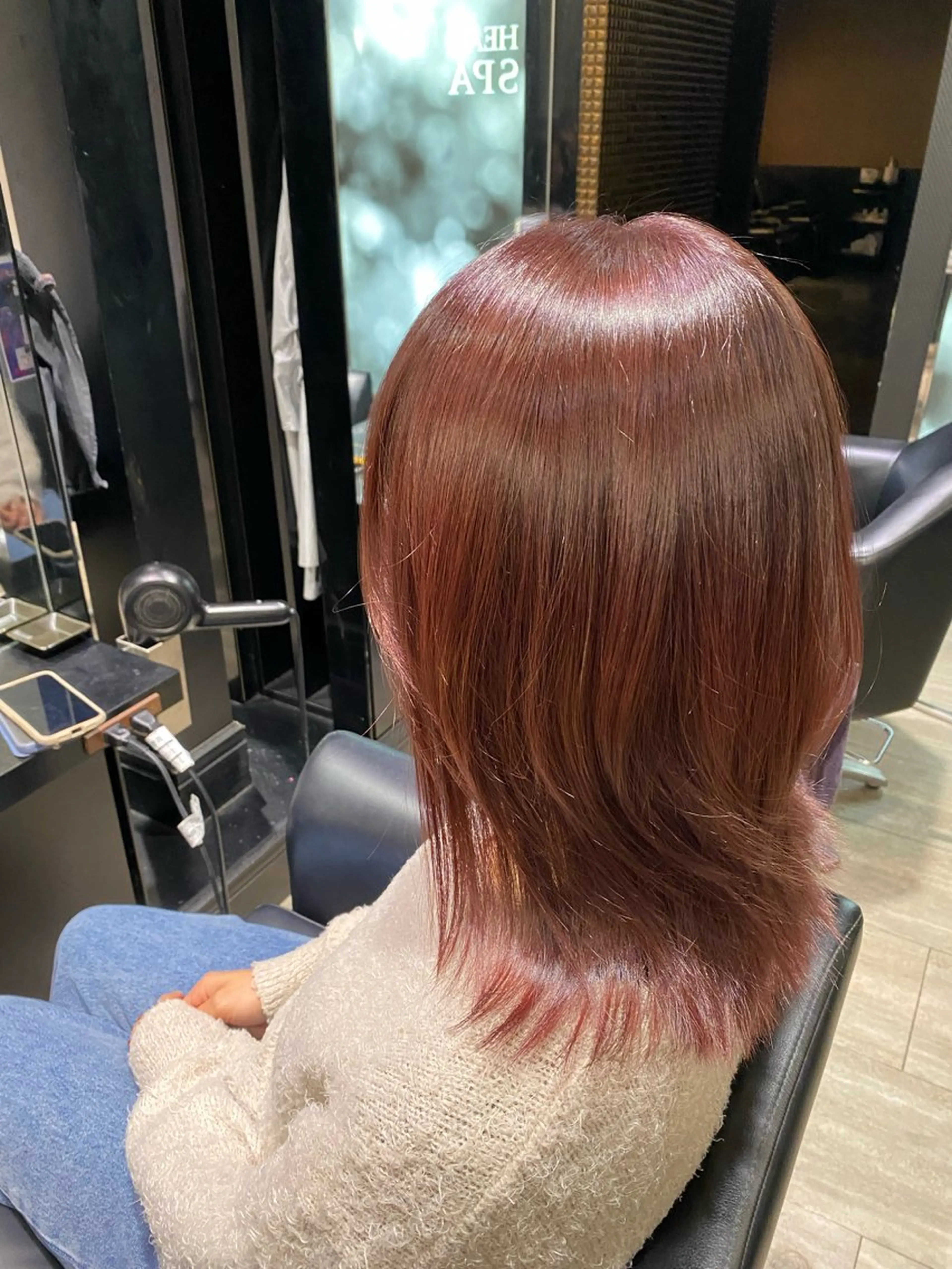 ミディアム レイヤーカット カット ヘアカラー トリートメント 水野 聖哉のヘアスタイル