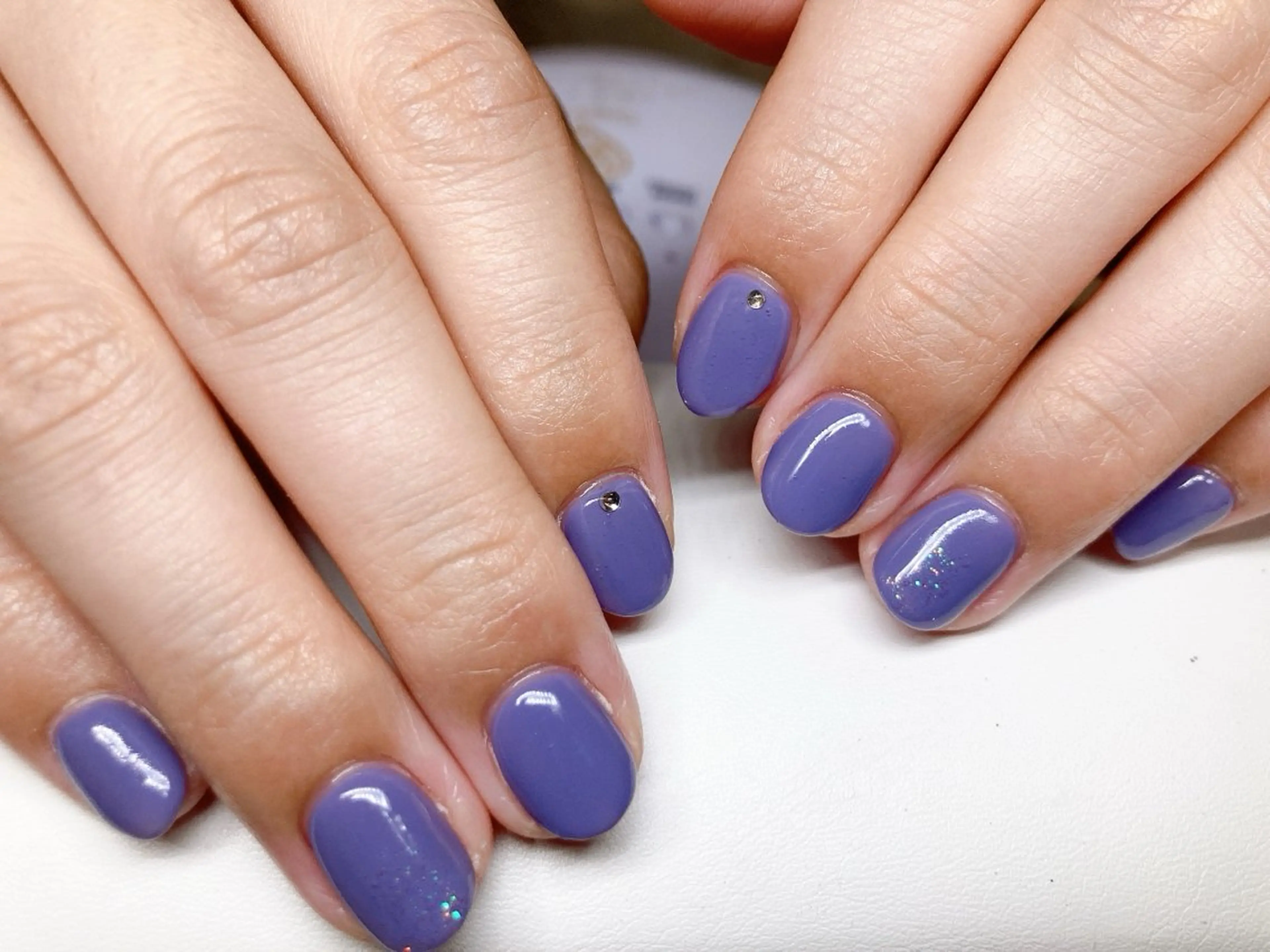 ネイル ECLAT エクラ所属・寺山 千鶴のネイルデザイン