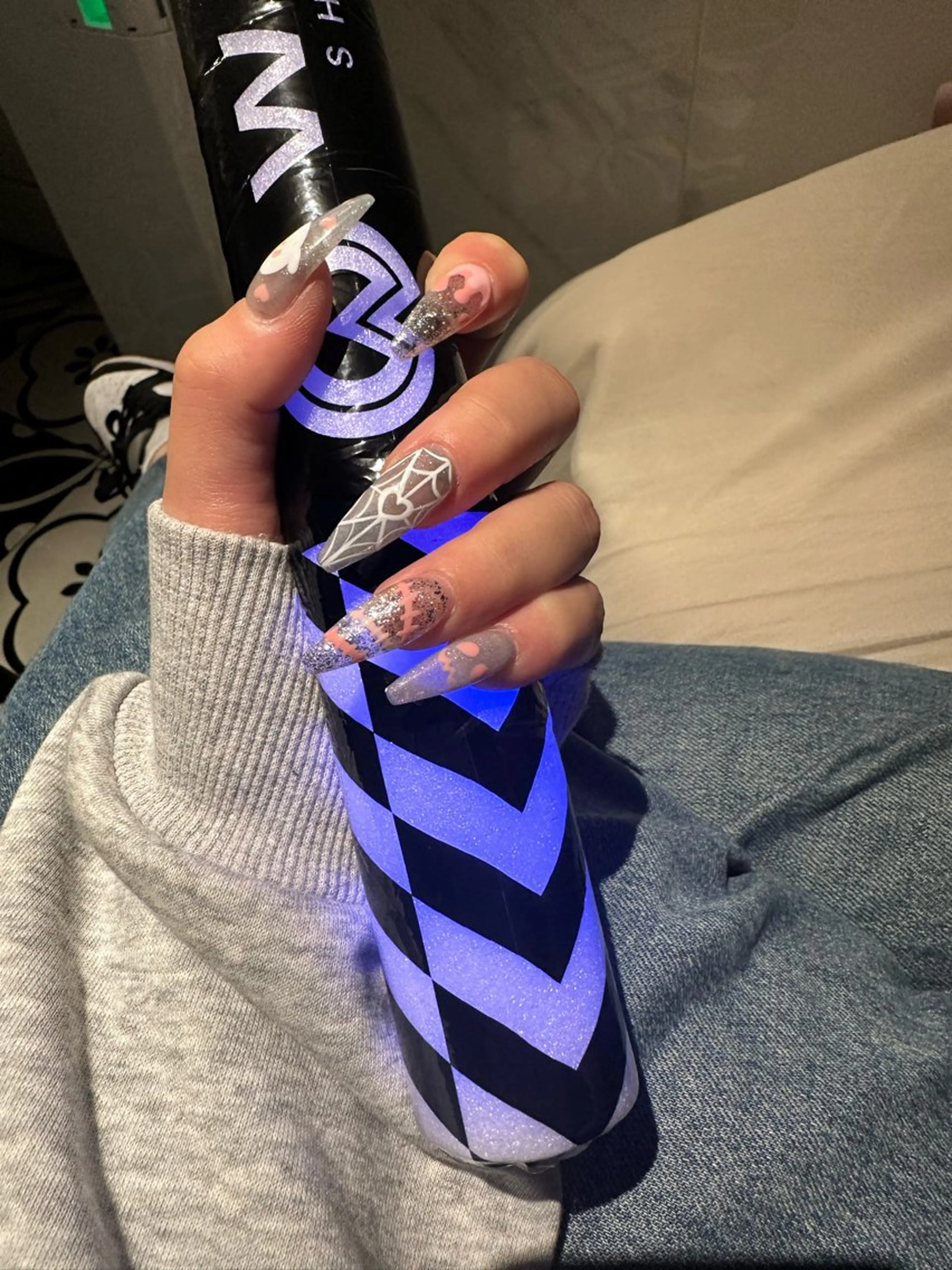 ネイル Hana  NAIL所属・新宿YISInail スカルプ専門店のネイルデザイン