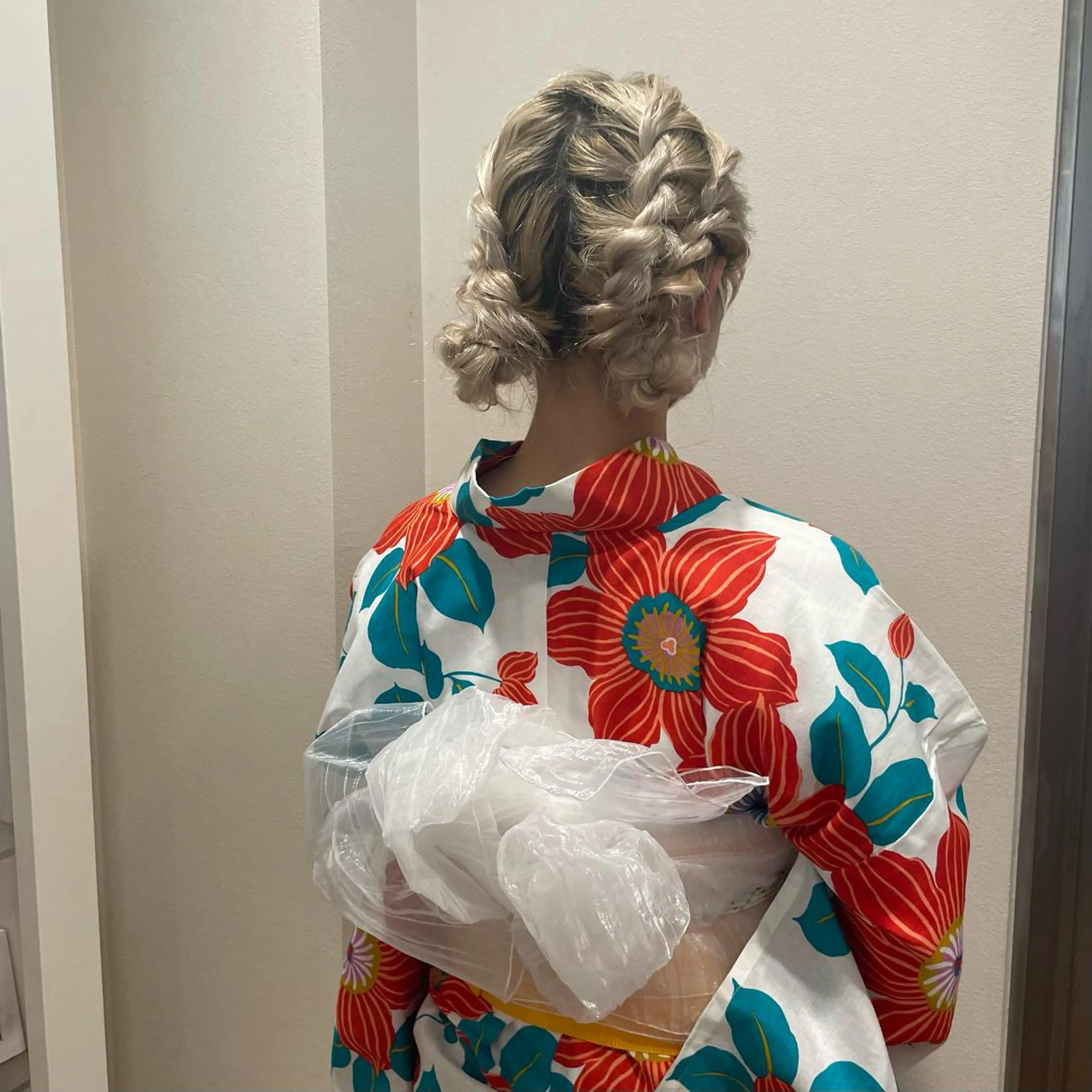 着付け 🍪ﾖｼｲﾊﾙﾈ🍪 ﾗﾍﾞﾝﾀﾞｰｶﾗｰのヘアスタイル