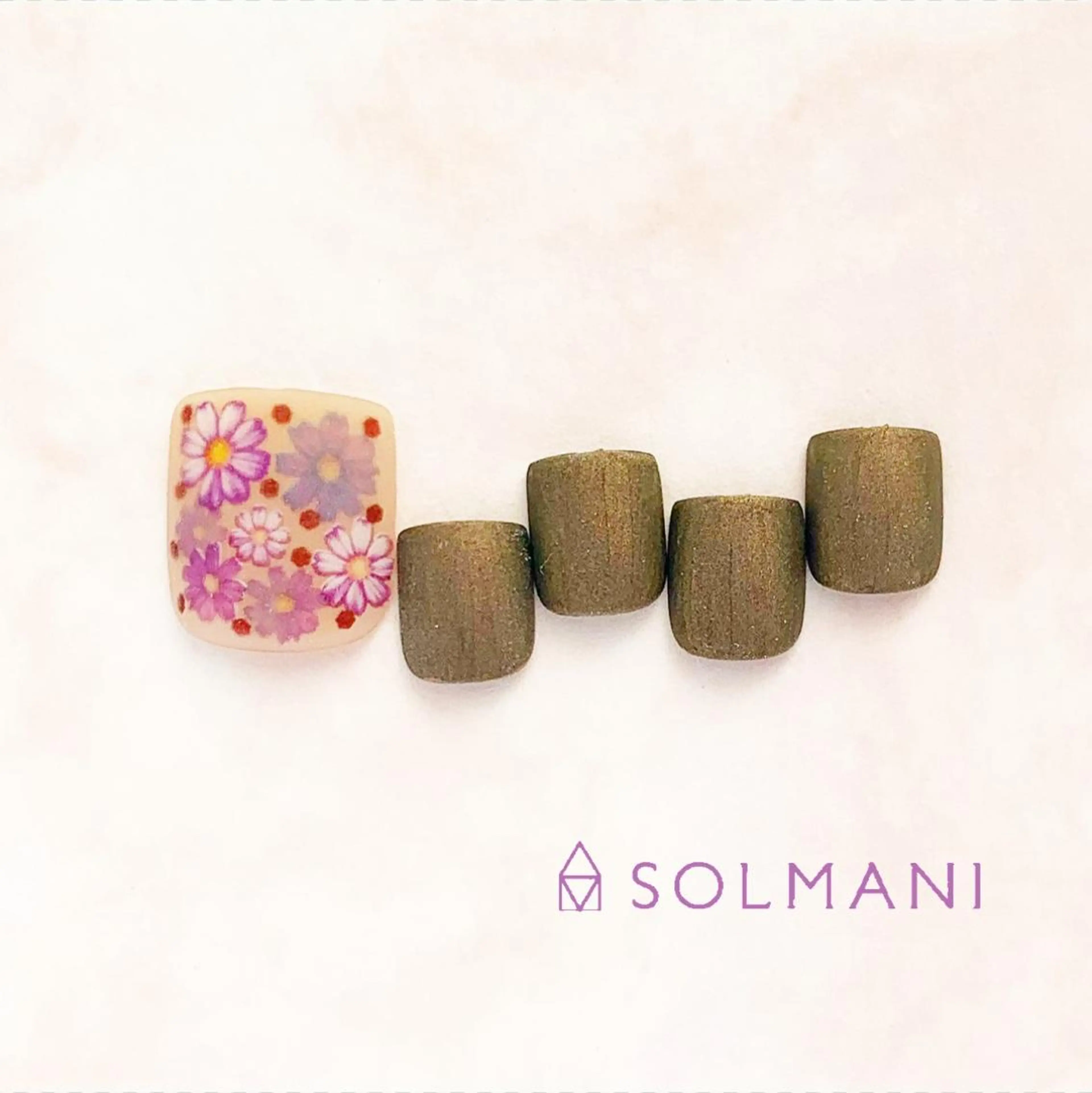 ネイル フラワーネイル フットネイル マットネイル SOLMANI 予約担当のネイルデザイン