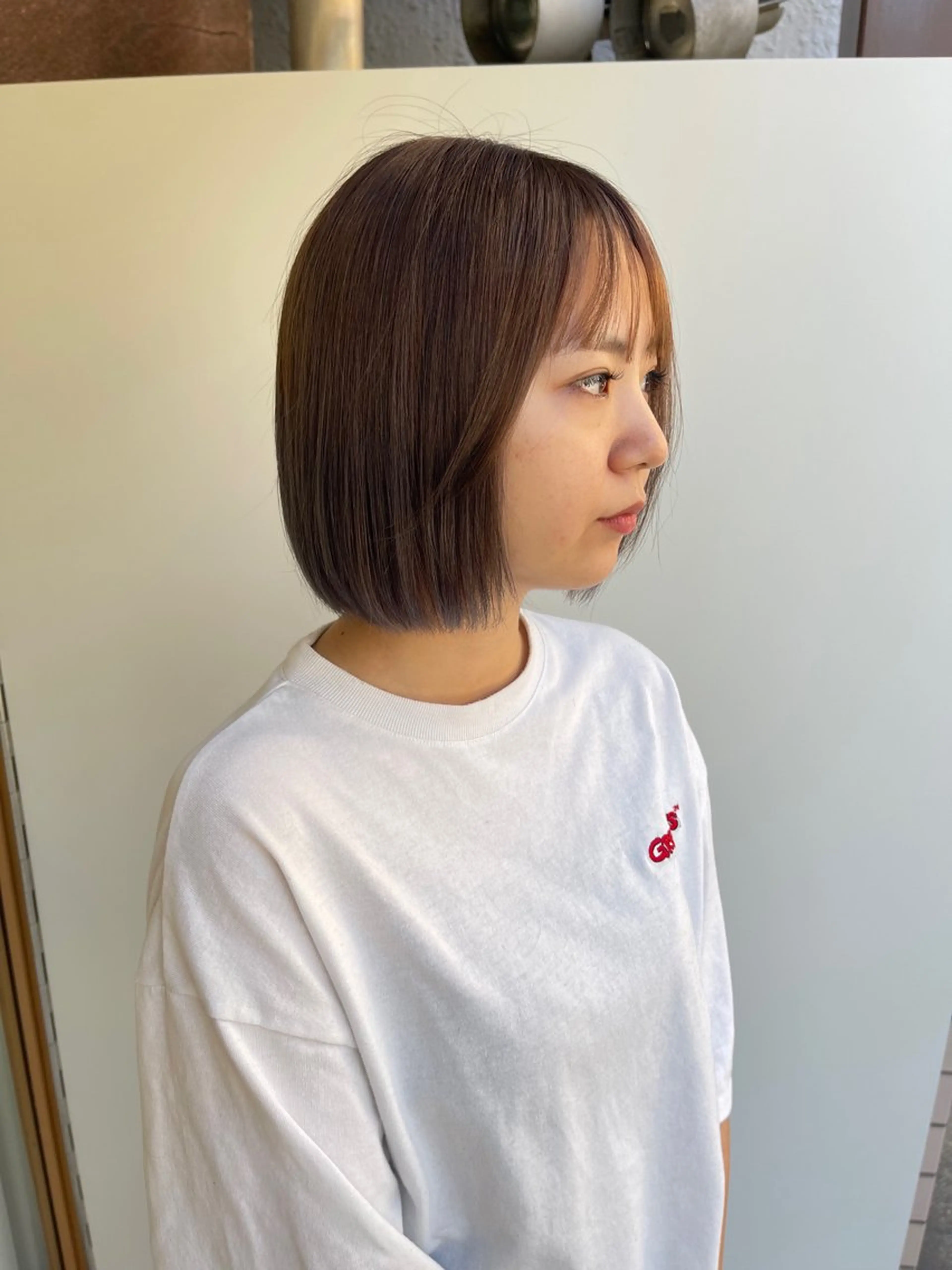 ショート カラー ベージュカラー uni所属・中堀 遥のヘアスタイル