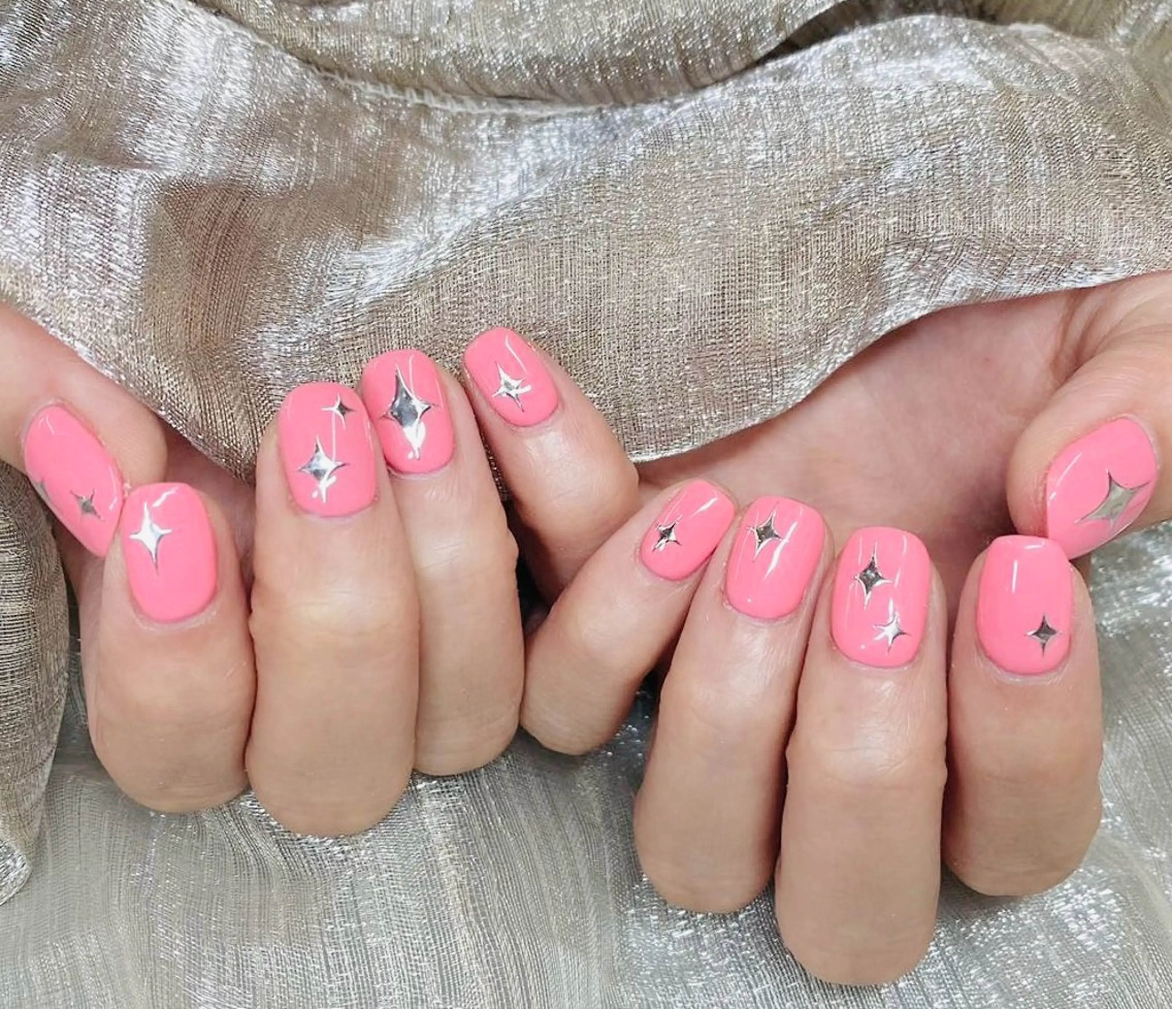 ネイル 櫻井 ナナのネイルデザイン