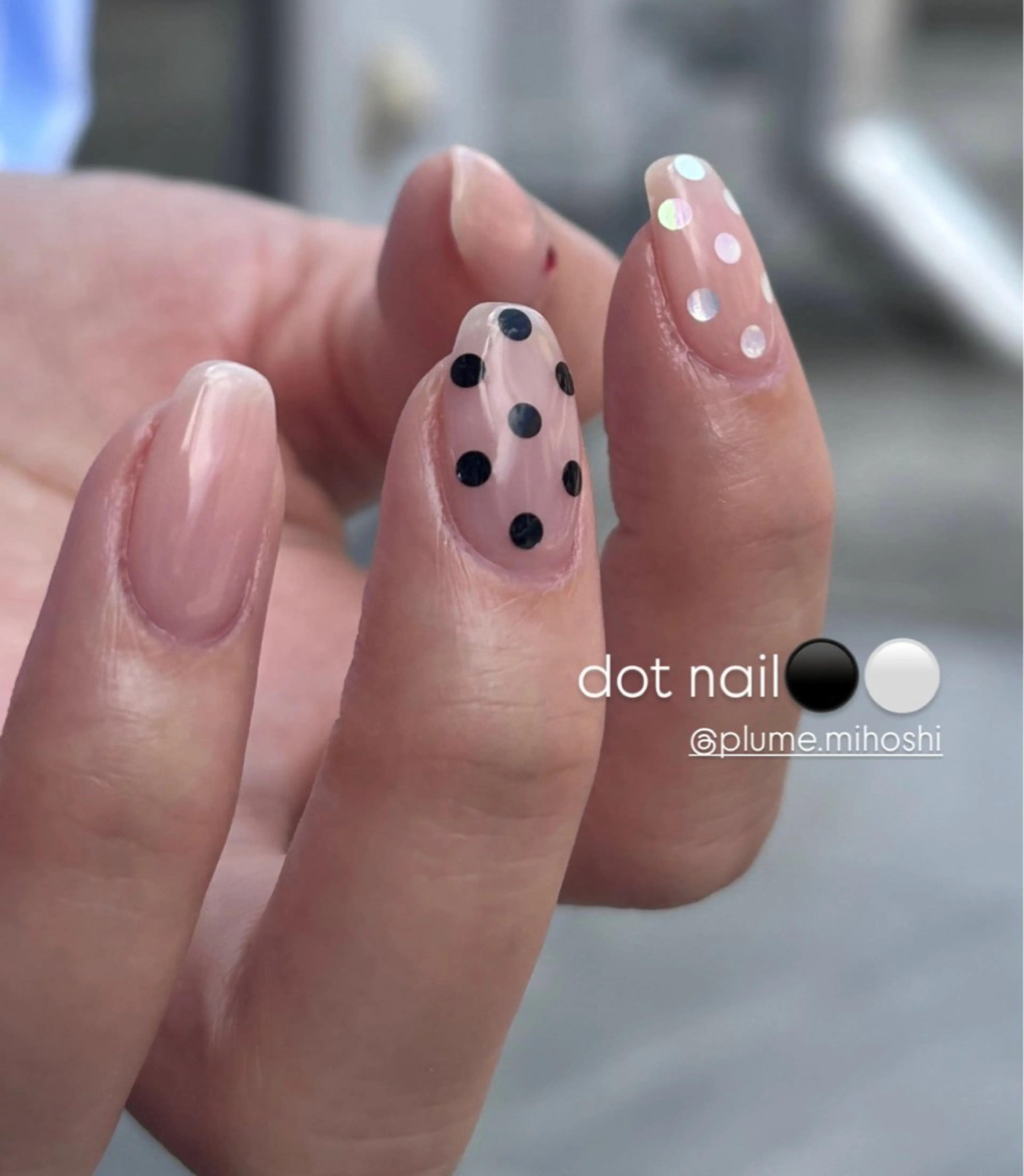 ネイル ドット ホワイト plume. MIHOSHIのネイルデザイン