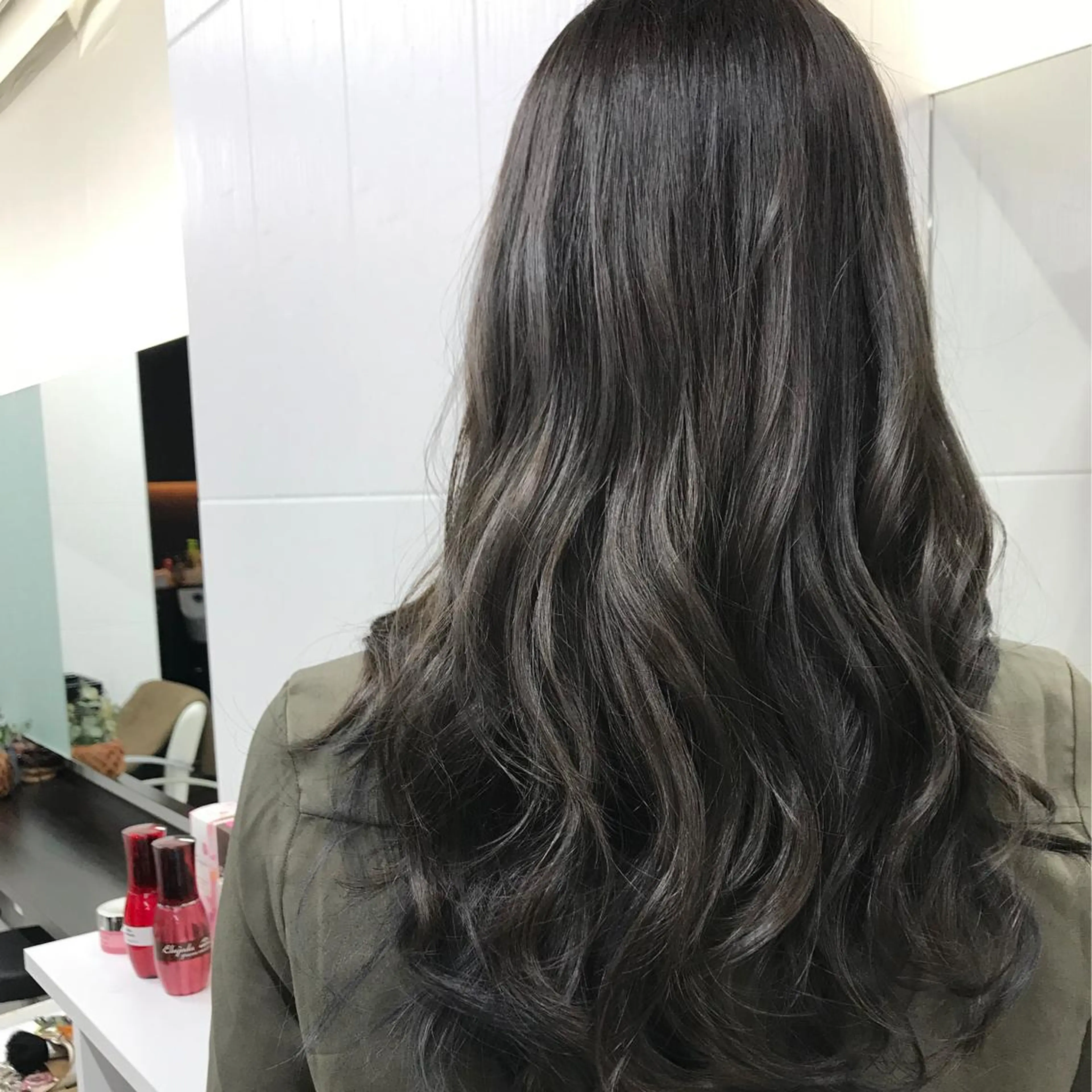 ロング カラー アディクシーカラー ブリーチ ブリーチなしカラー BOOTH share salon所属・ハタケヤマヨシキ ／BOOTHのヘアスタイル