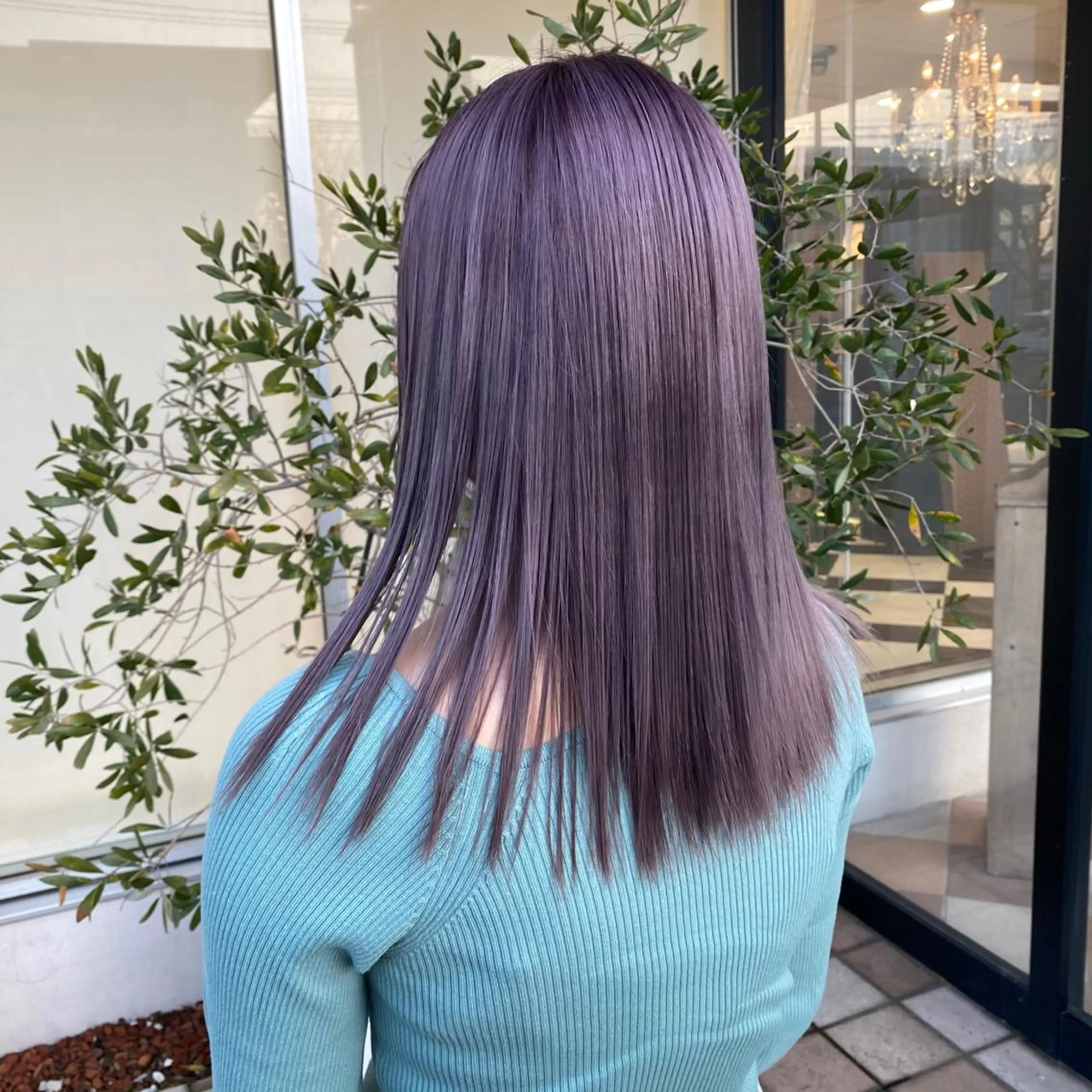 ロング カラー ショートヘアはお任せ 冨樫真未のヘアスタイル