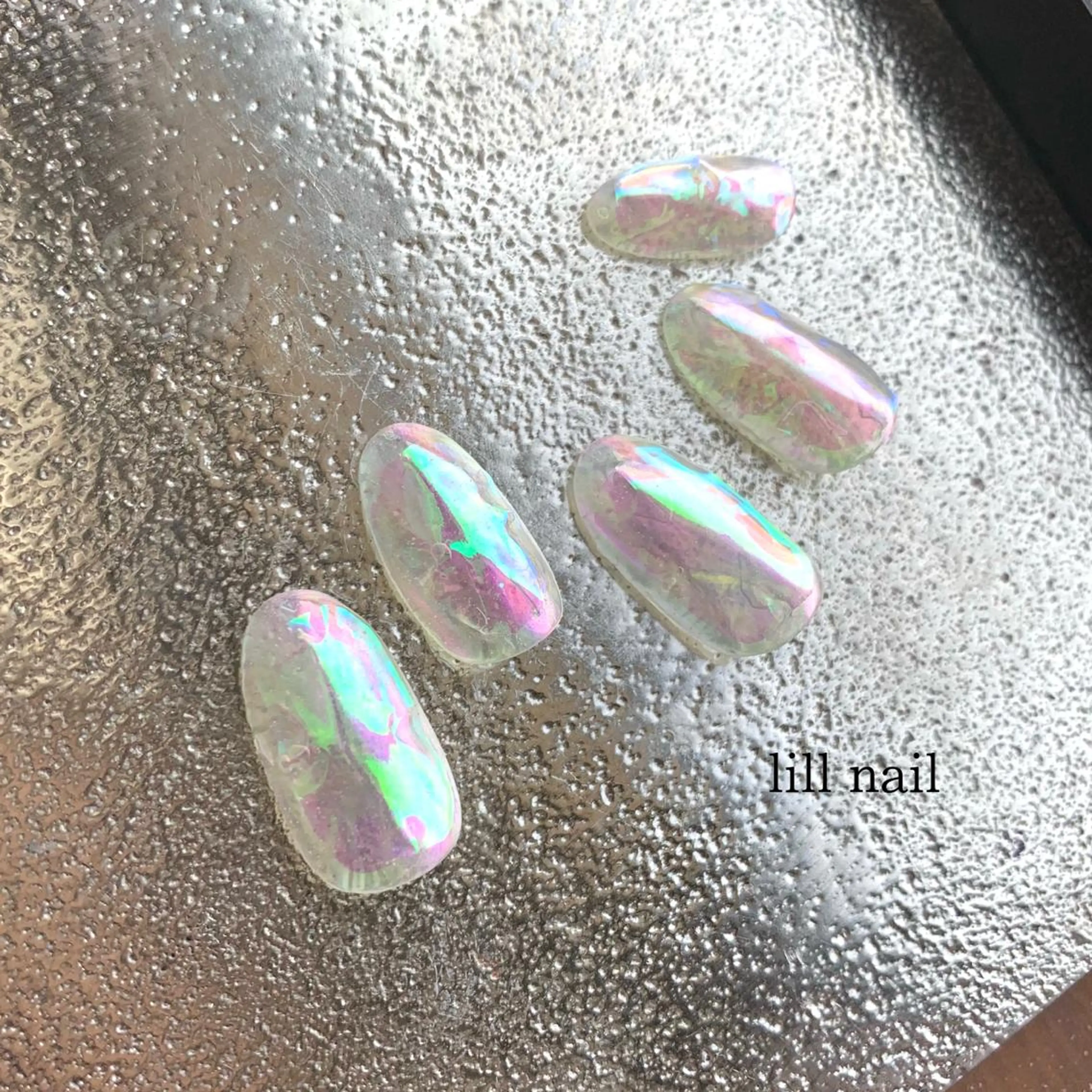 ミディアム pllia beautyのネイルデザイン