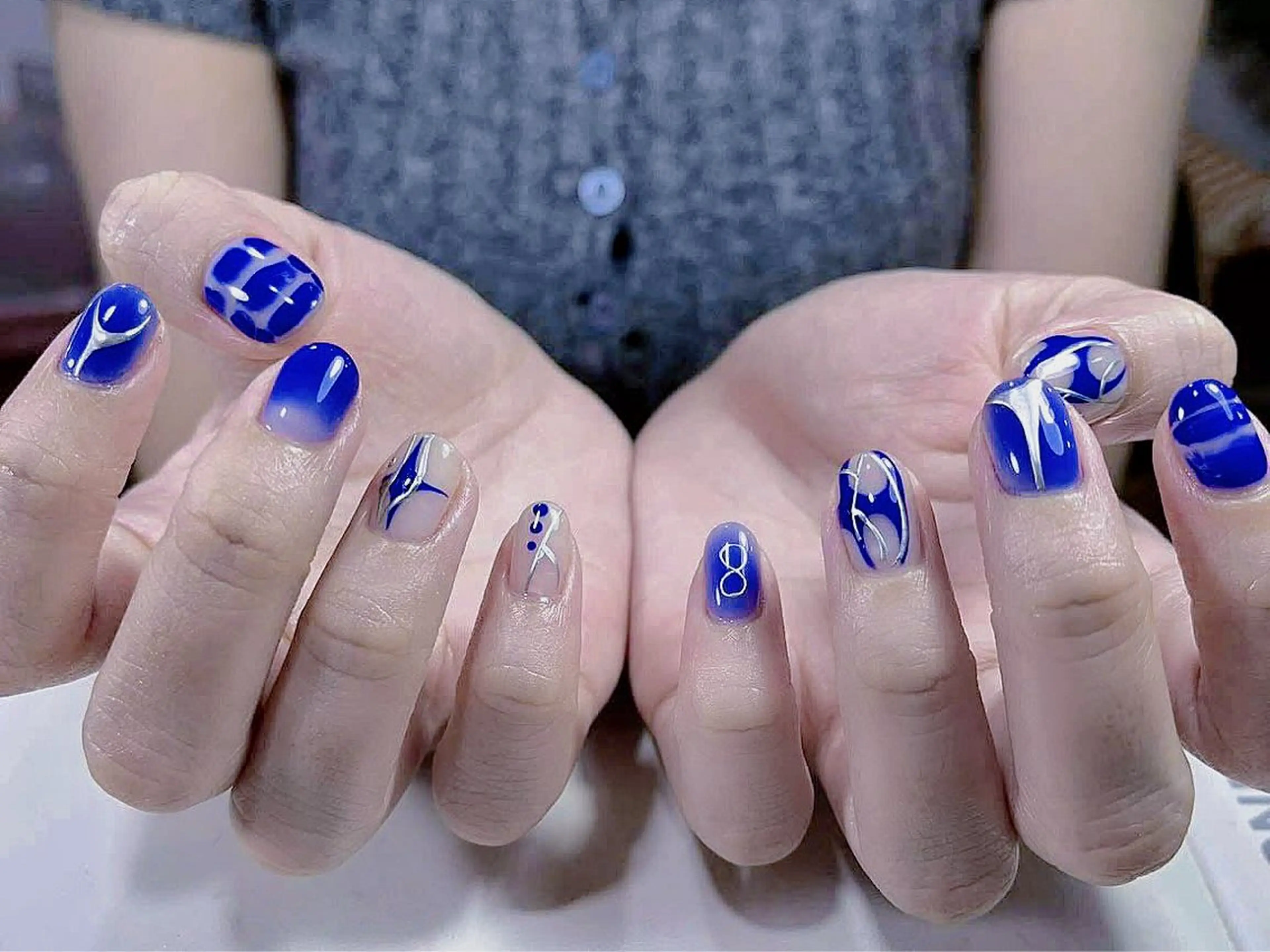 ネイル ハンドネイル gin ginのネイルデザイン