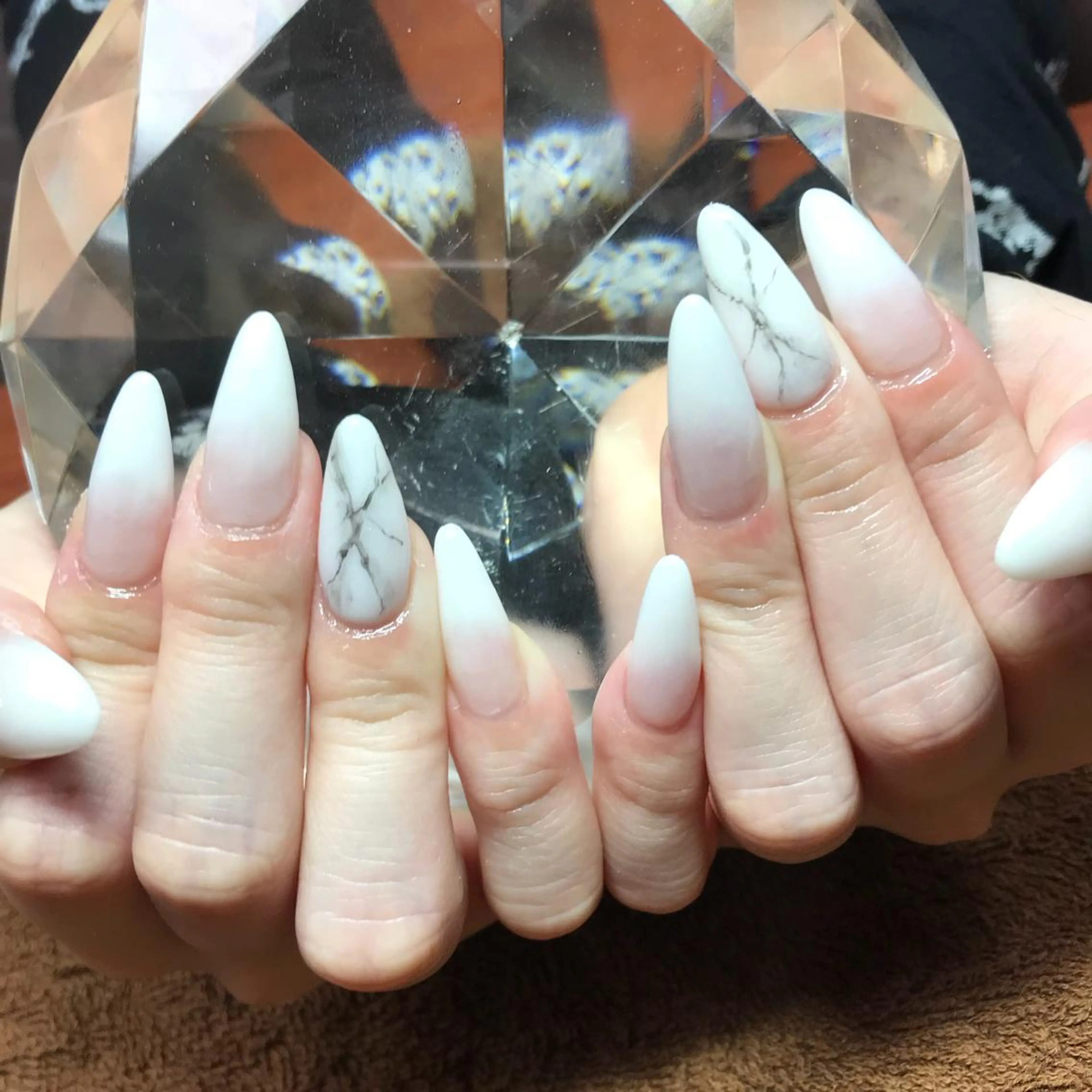 ミディアム ネイル 《LB》ラブリエ Nail&eyeのマツエク・マツパデザイン