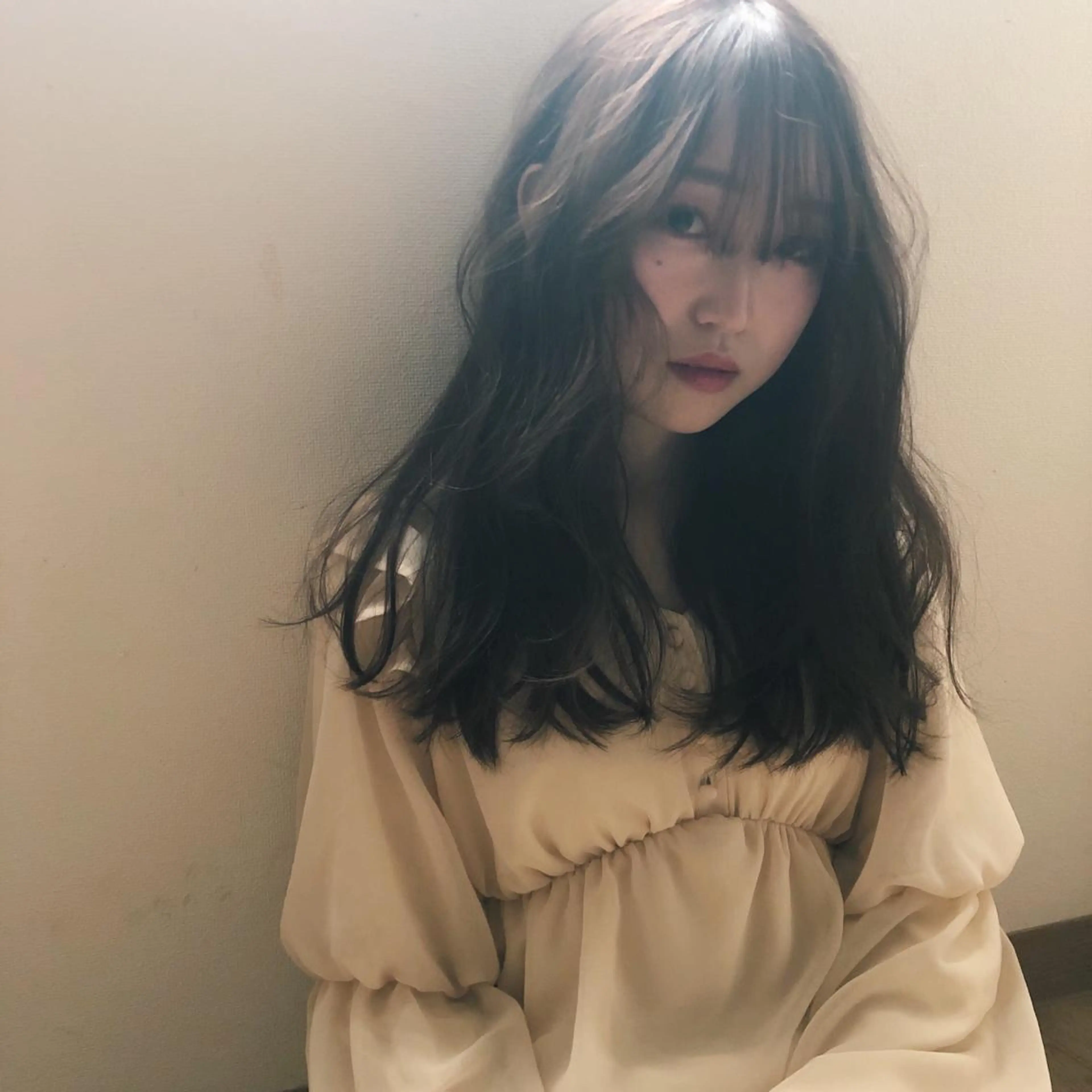 セミロング カラー 吉川　ミチオ 【SHIKIO】のヘアスタイル