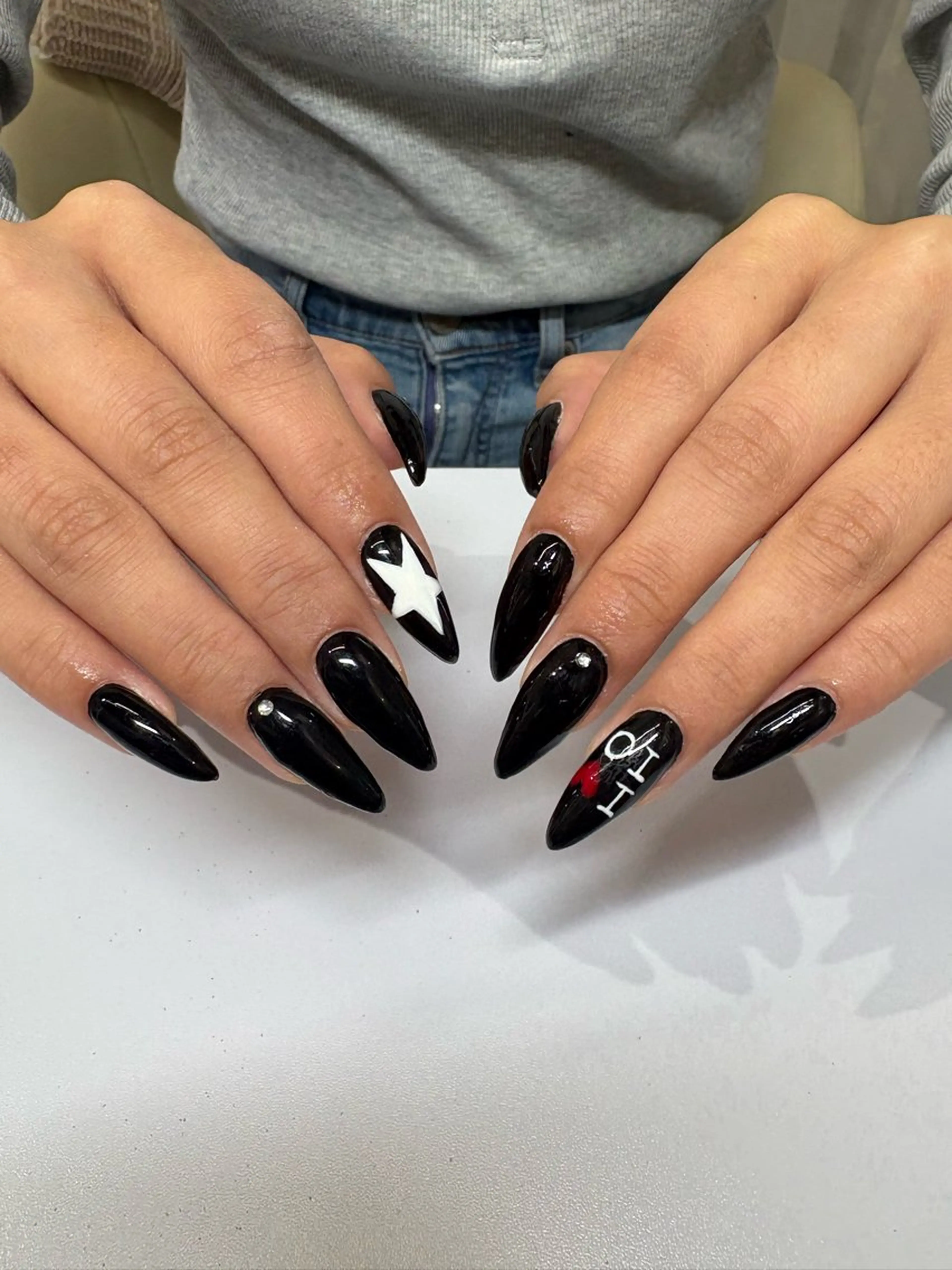 ネイル 吉川明花 【パラジェル専門店】のネイルデザイン