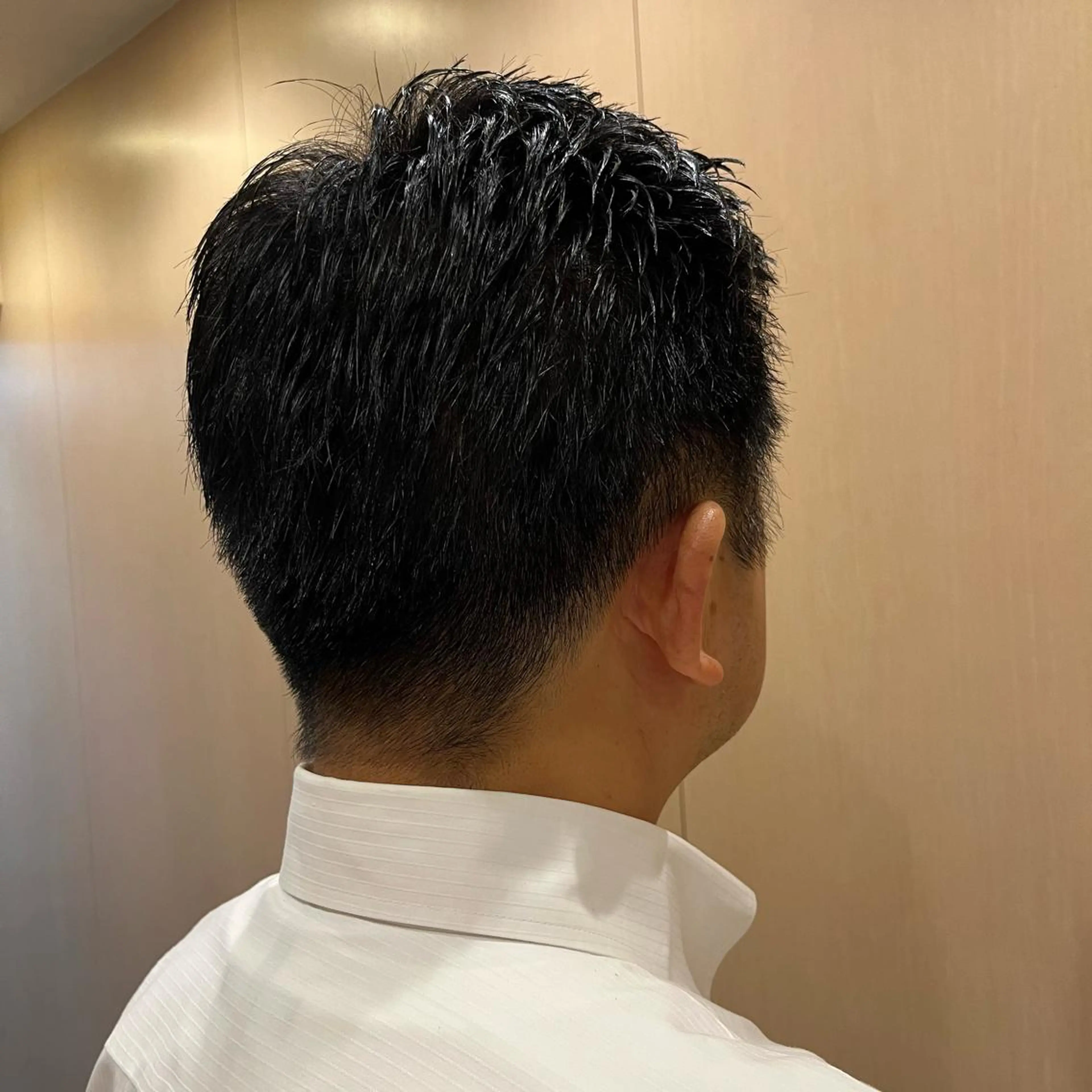 ショート HIRO GINZA  銀座一丁目店所属・三浦 凪砂のヘアスタイル
