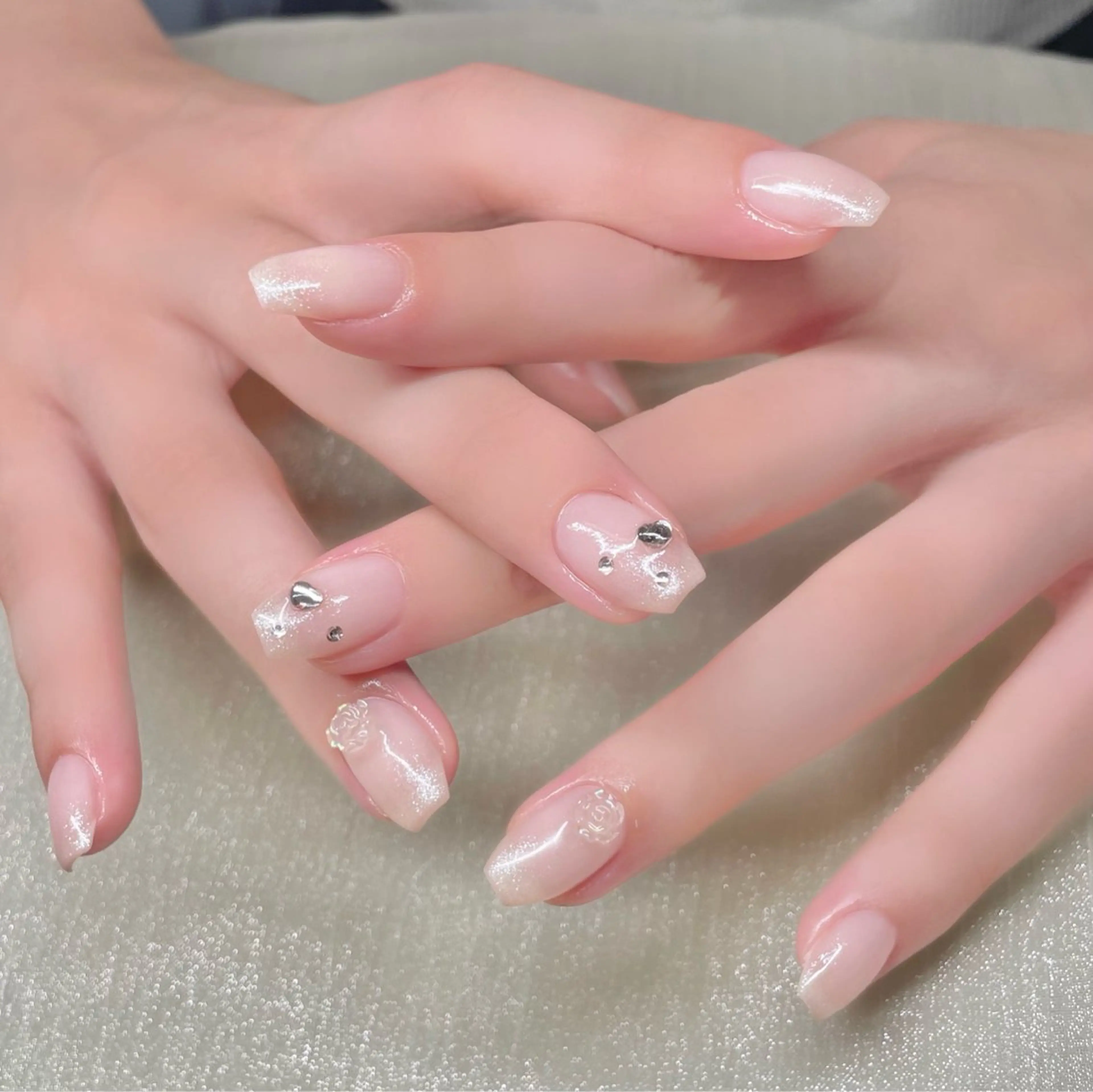 ネイル ストーンネイル ハンドネイル Nailist SUZU所属・Nailist suzuのネイルデザイン