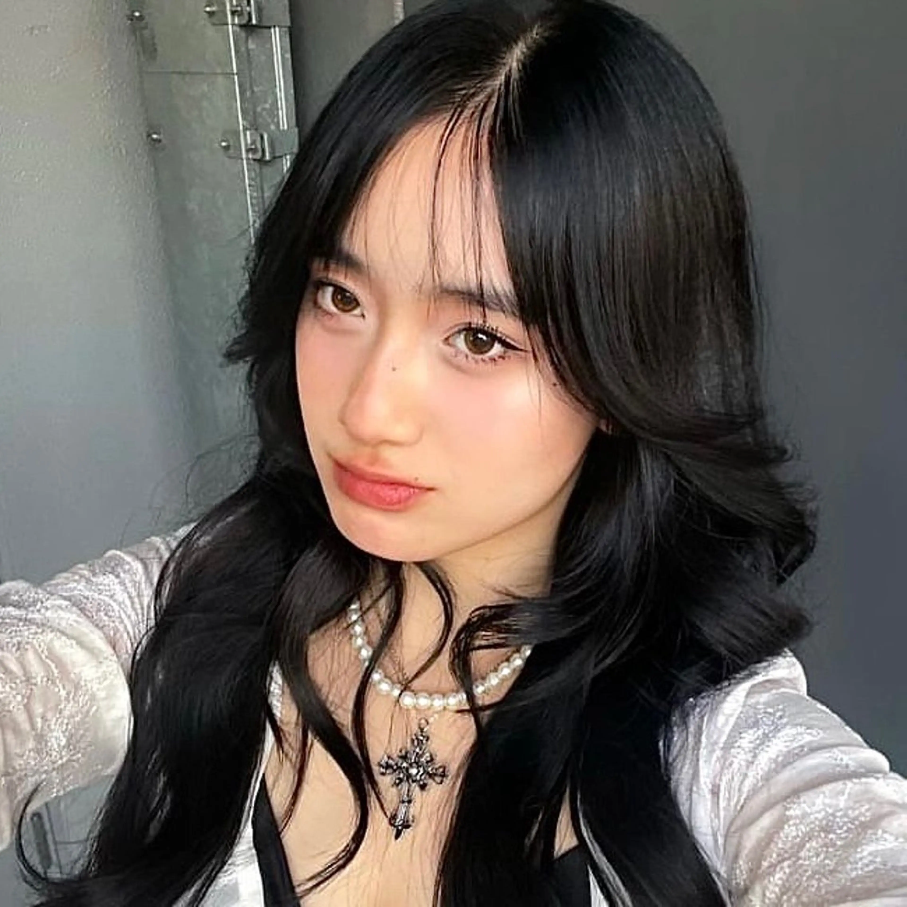 ロング カラー 黒髪 ブリーチ トリートメント ヘアカラー bloc japon所属・ﾌﾞﾚｲｽﾞ˚✧₊⁎ ﾚｲﾔｰToriのヘアスタイル