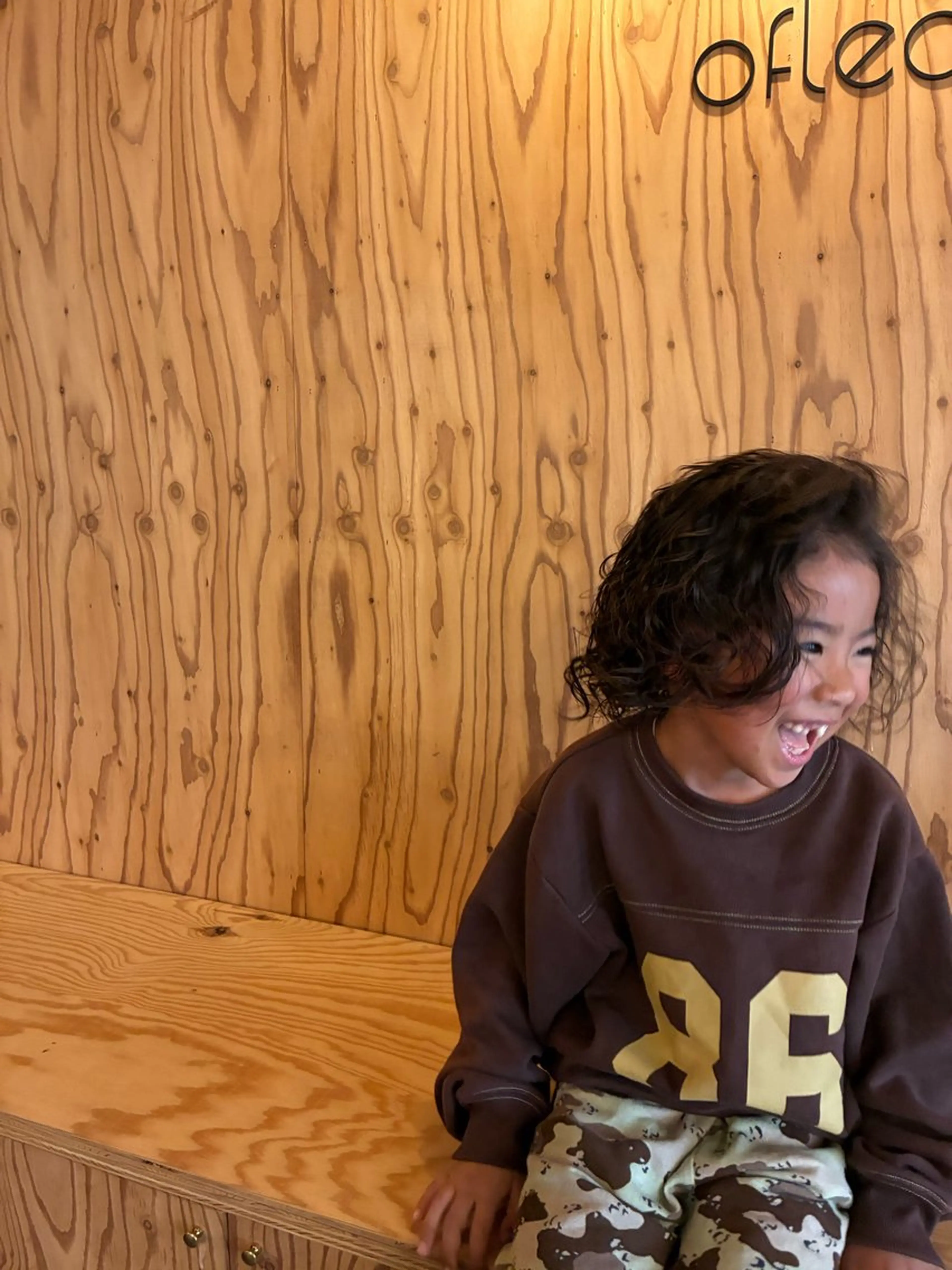 パーマ キッズ OCHIAI KEISUKEのヘアスタイル