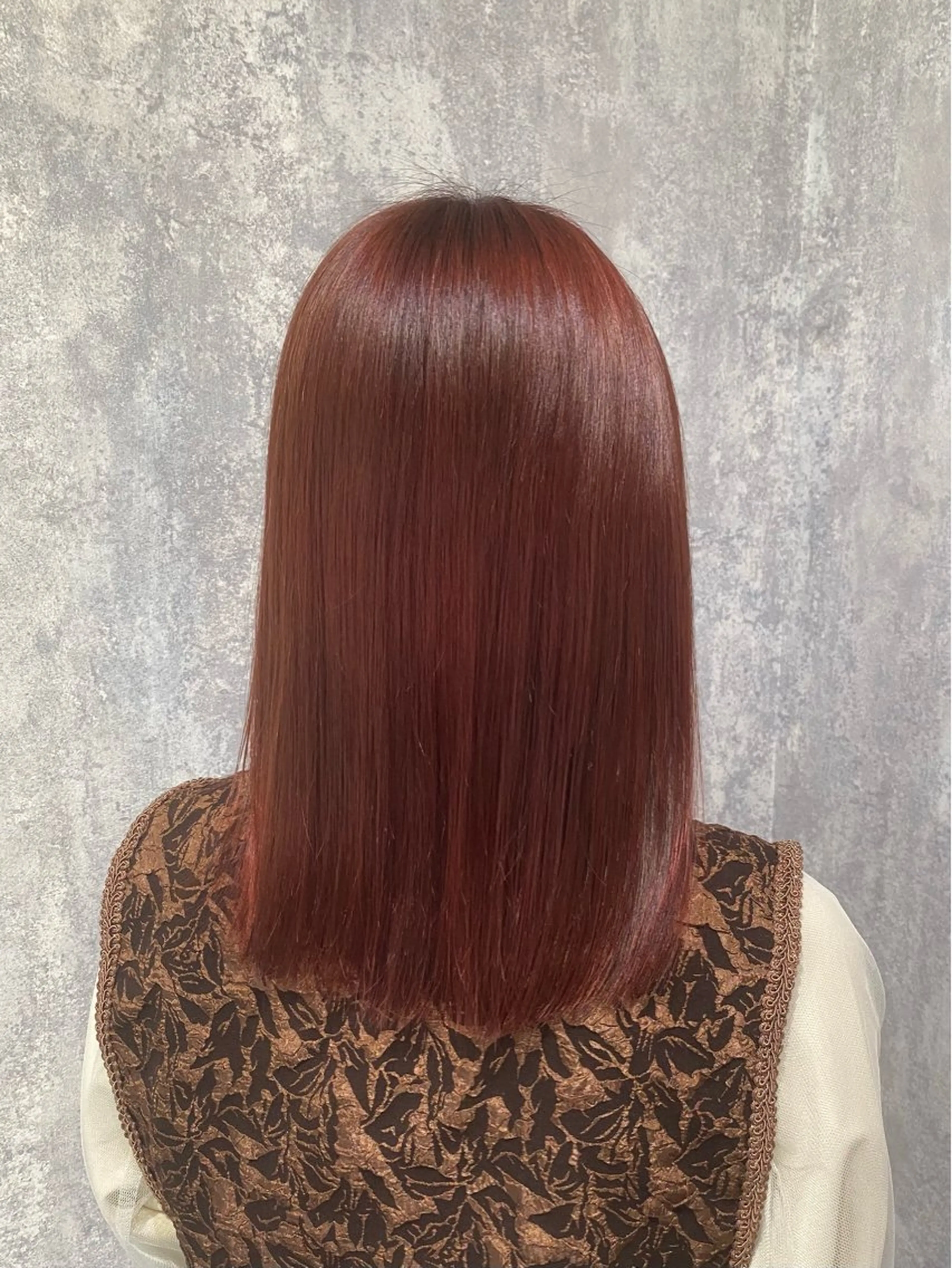 ロング カラー shiori/透明感 /顔周り/髪質改善のヘアスタイル