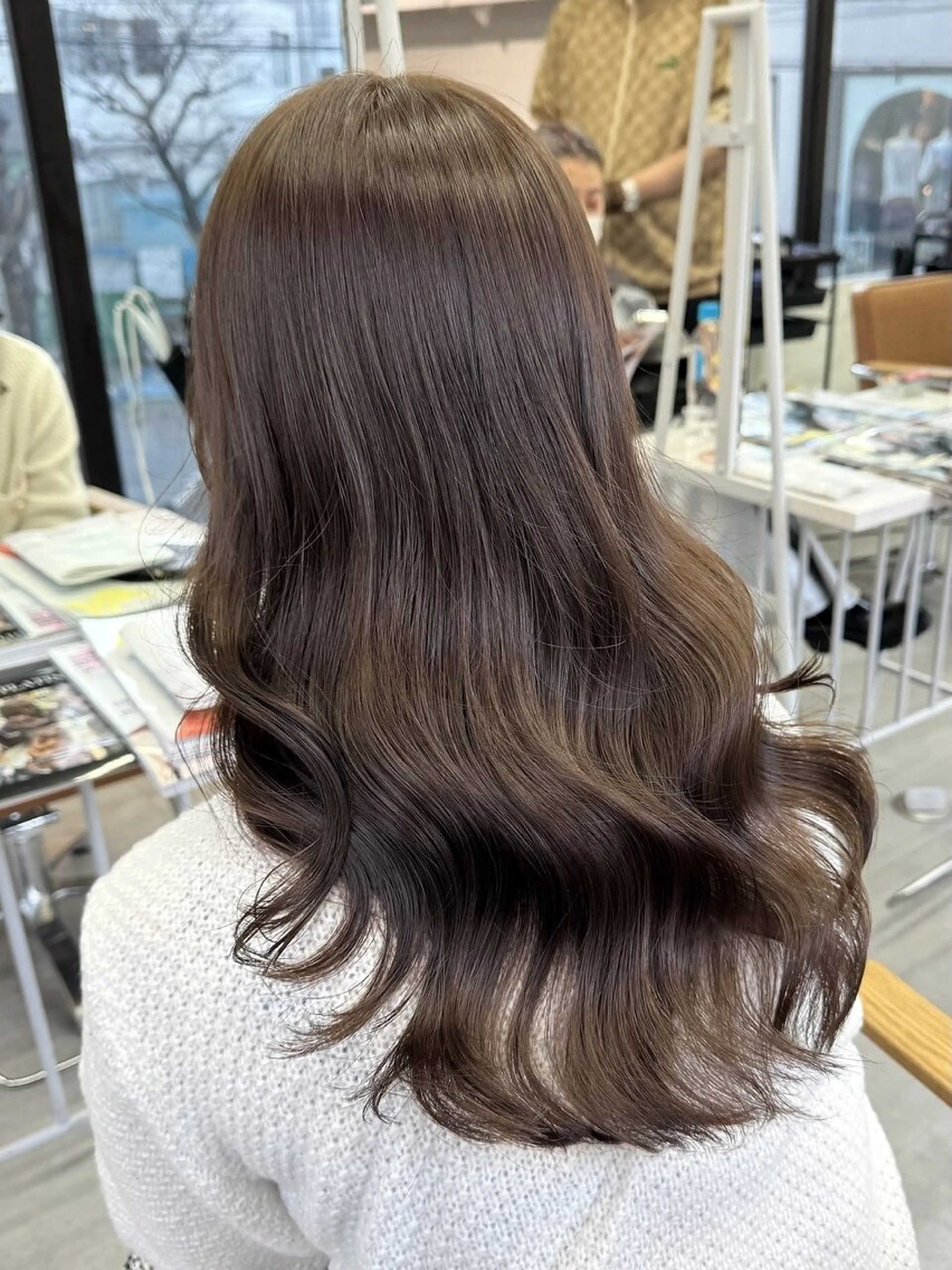 ロング カラー ヘアアレンジ ベージュカラー ブリーチ イルミナカラー ブリーチなしカラー 髪質改善 ヘアカラー トリートメント 🌈髪質改善💕 縮毛矯正✨青木まで✨のヘアスタイル