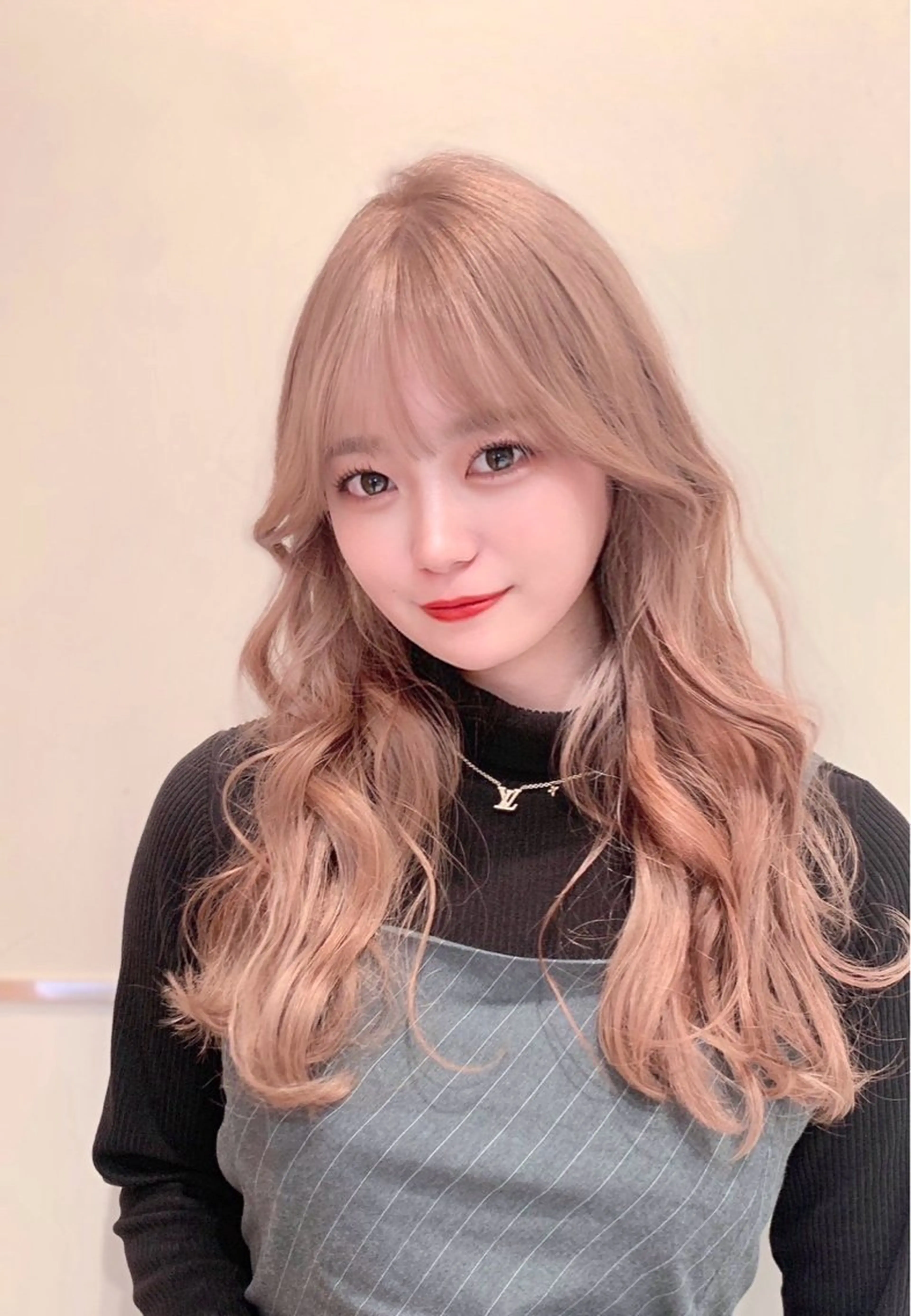 ミディアム カラー ヘアカラー トリートメント ヘッドスパ ヘアセット 韓国ヘア/レイヤー/ 顔まわり/りょーとのヘアスタイル