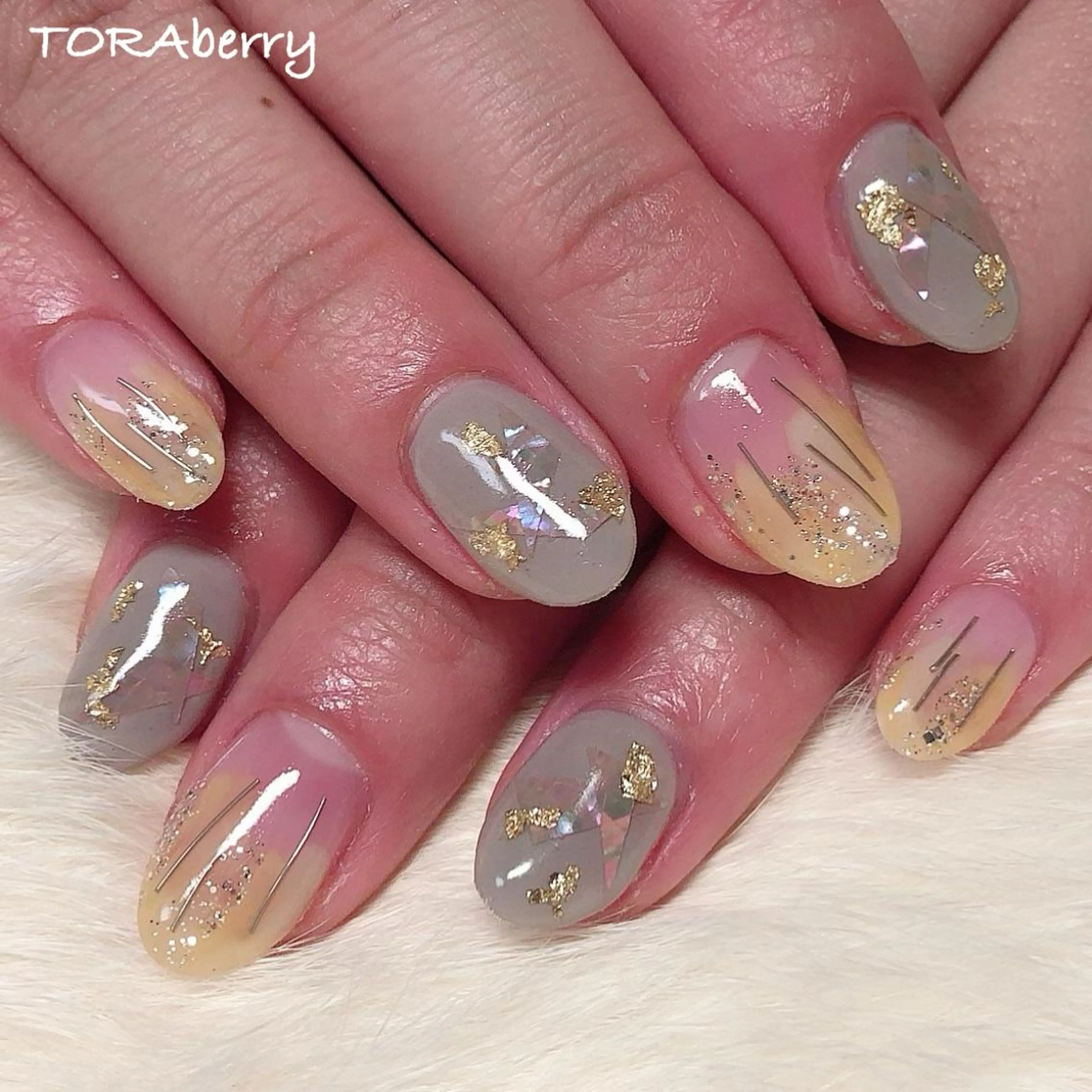 ネイル ニュアンスネイル ハンドネイル ネイリスト なつみのネイルデザイン