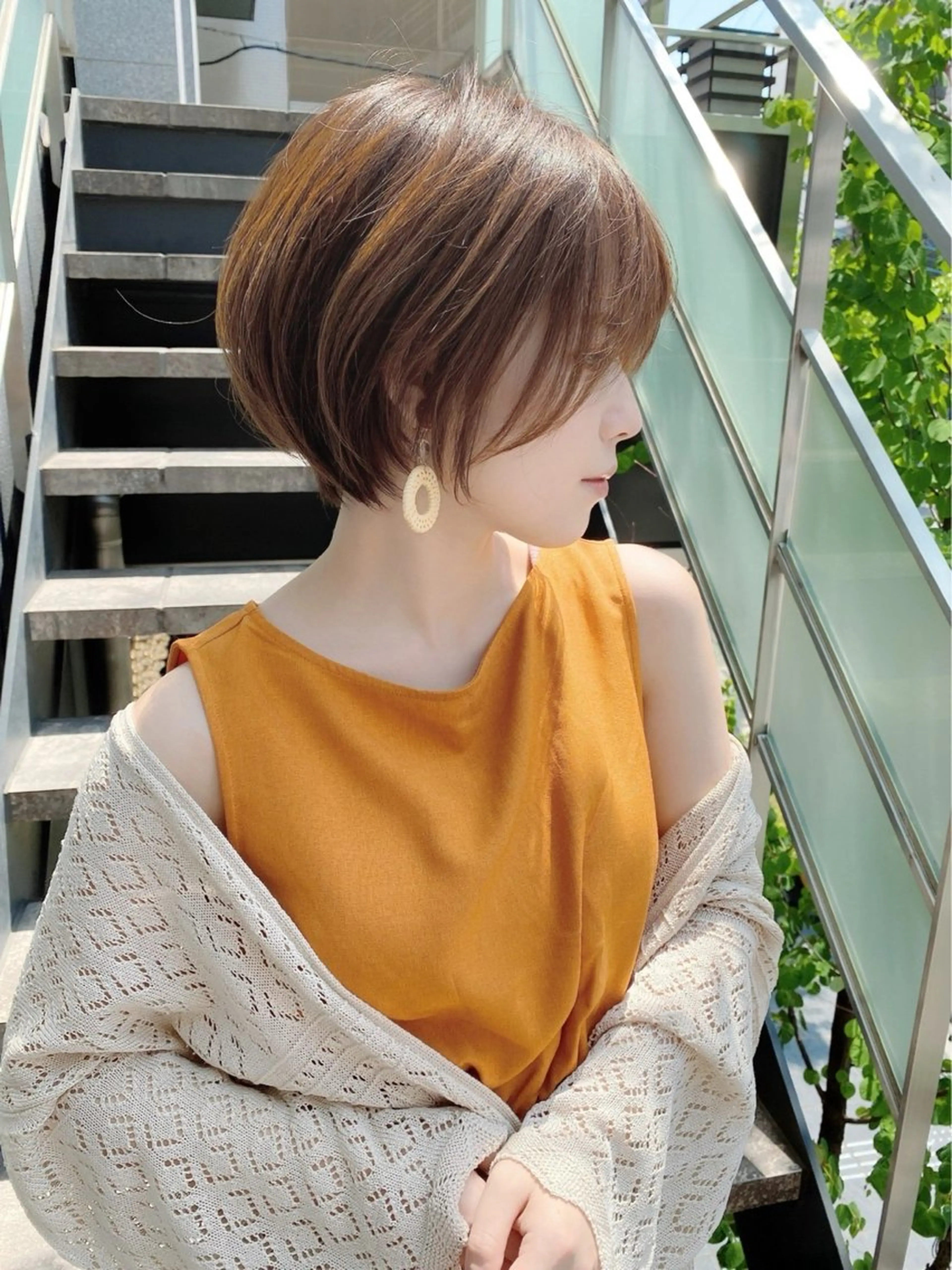 ショート カラー 木屋元一/透明感 /前髪/韓国ヘアのヘアスタイル