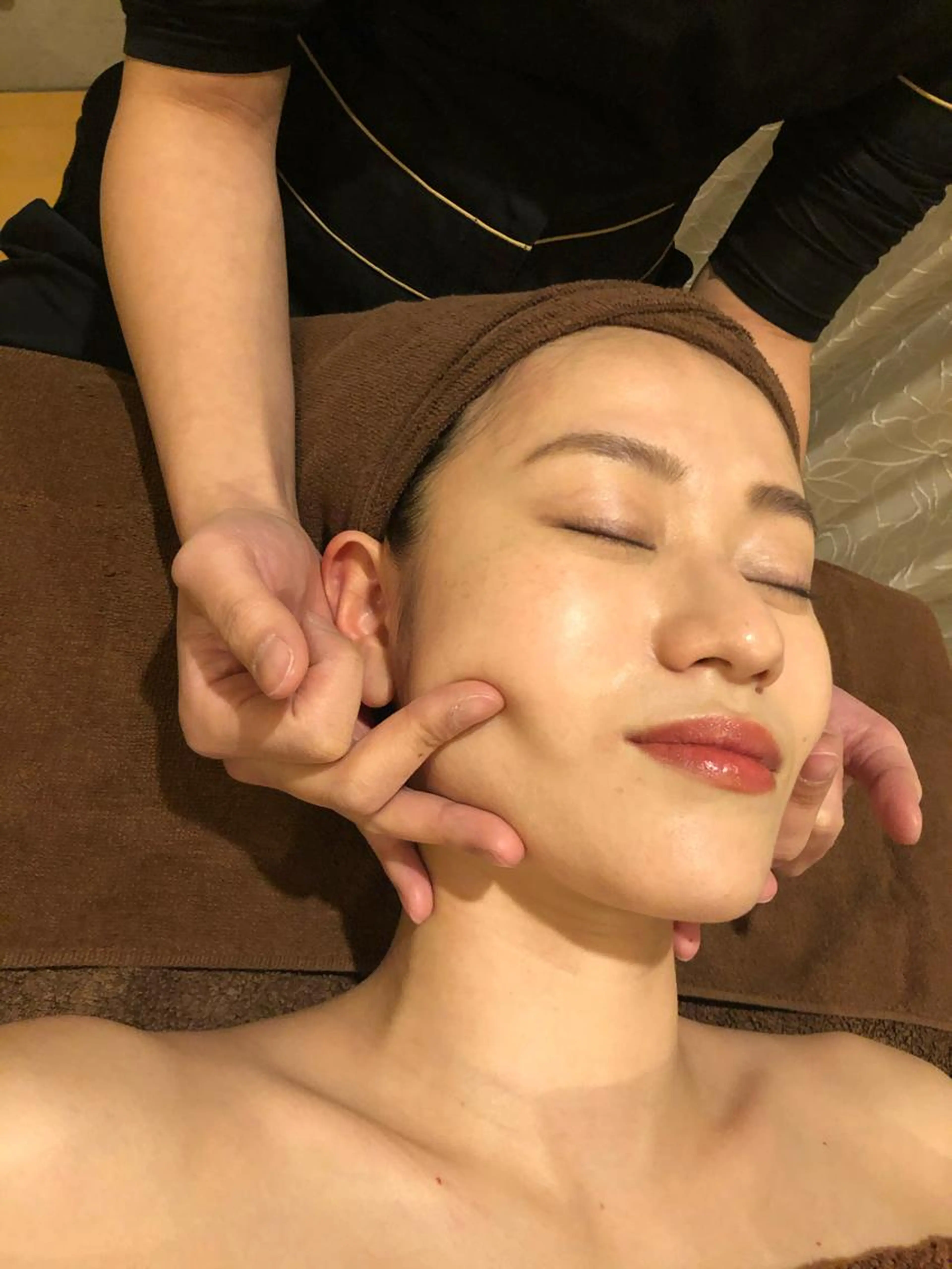 【むくみ改善】オールハンドフェイシャル＋毛穴掃除セルキュア＋高保湿パック¥5000◎透明感ある美肌へ🤍の写真