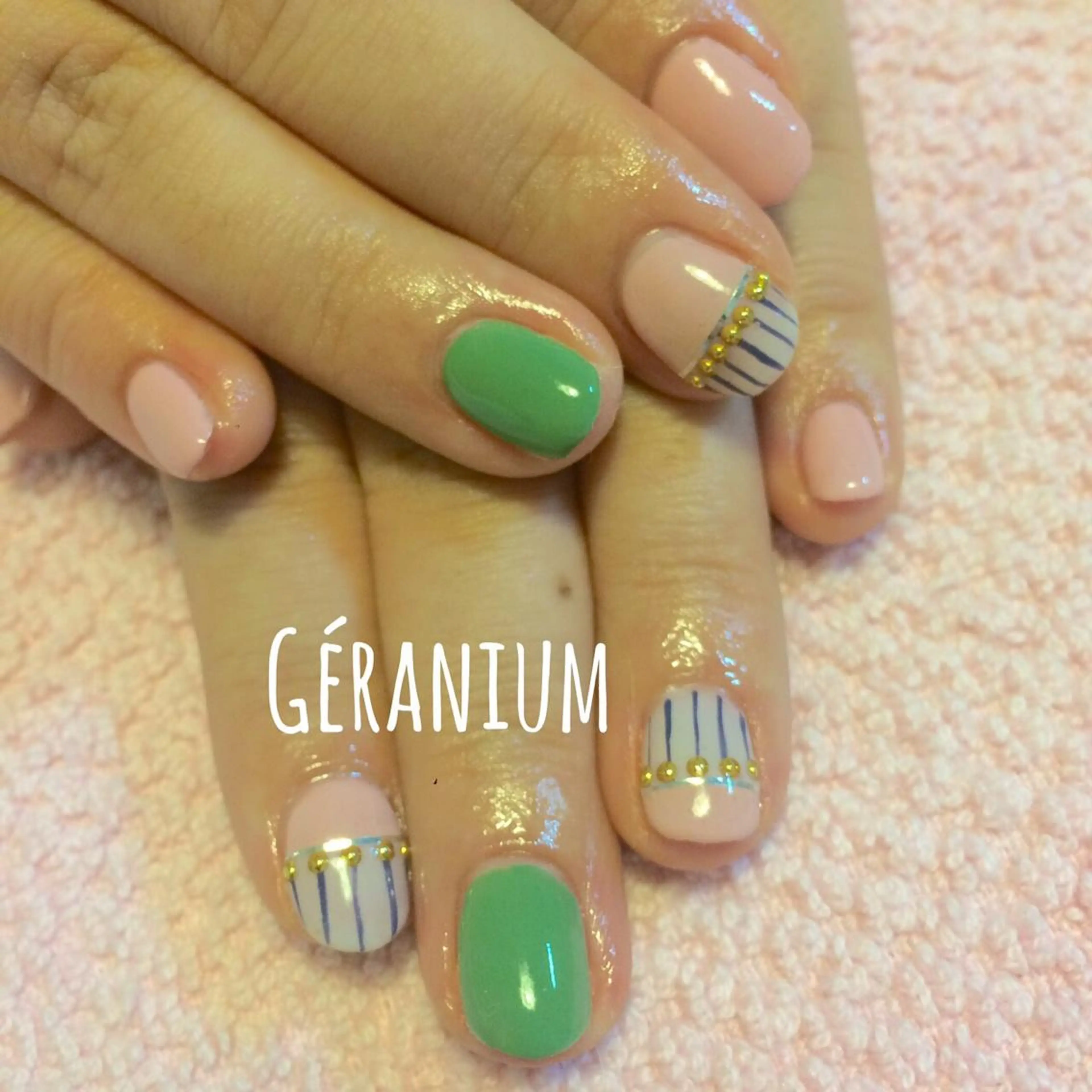 ネイル GéRanium Harukaのネイルデザイン