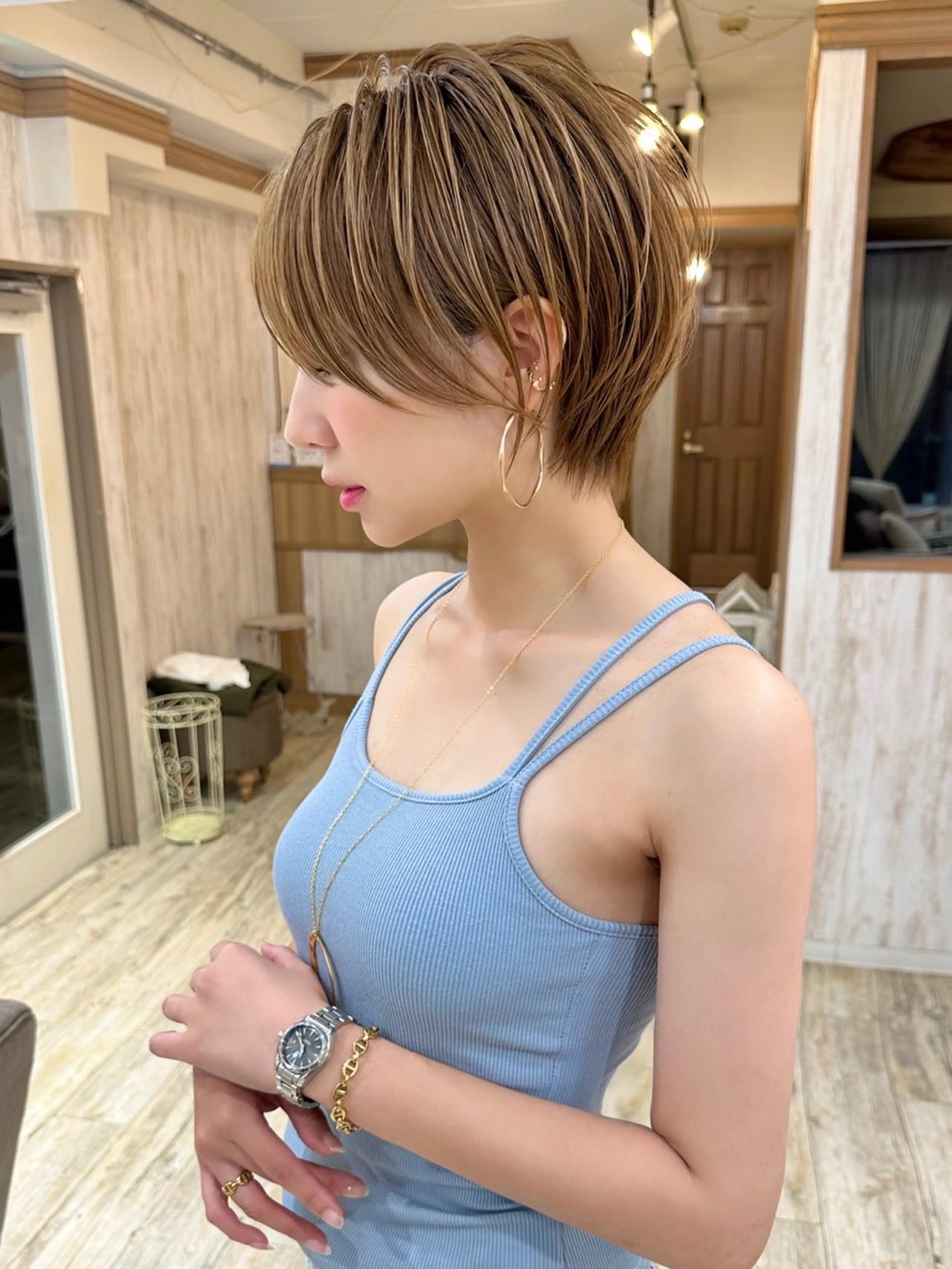 ショート おのだ あやなのヘアスタイル