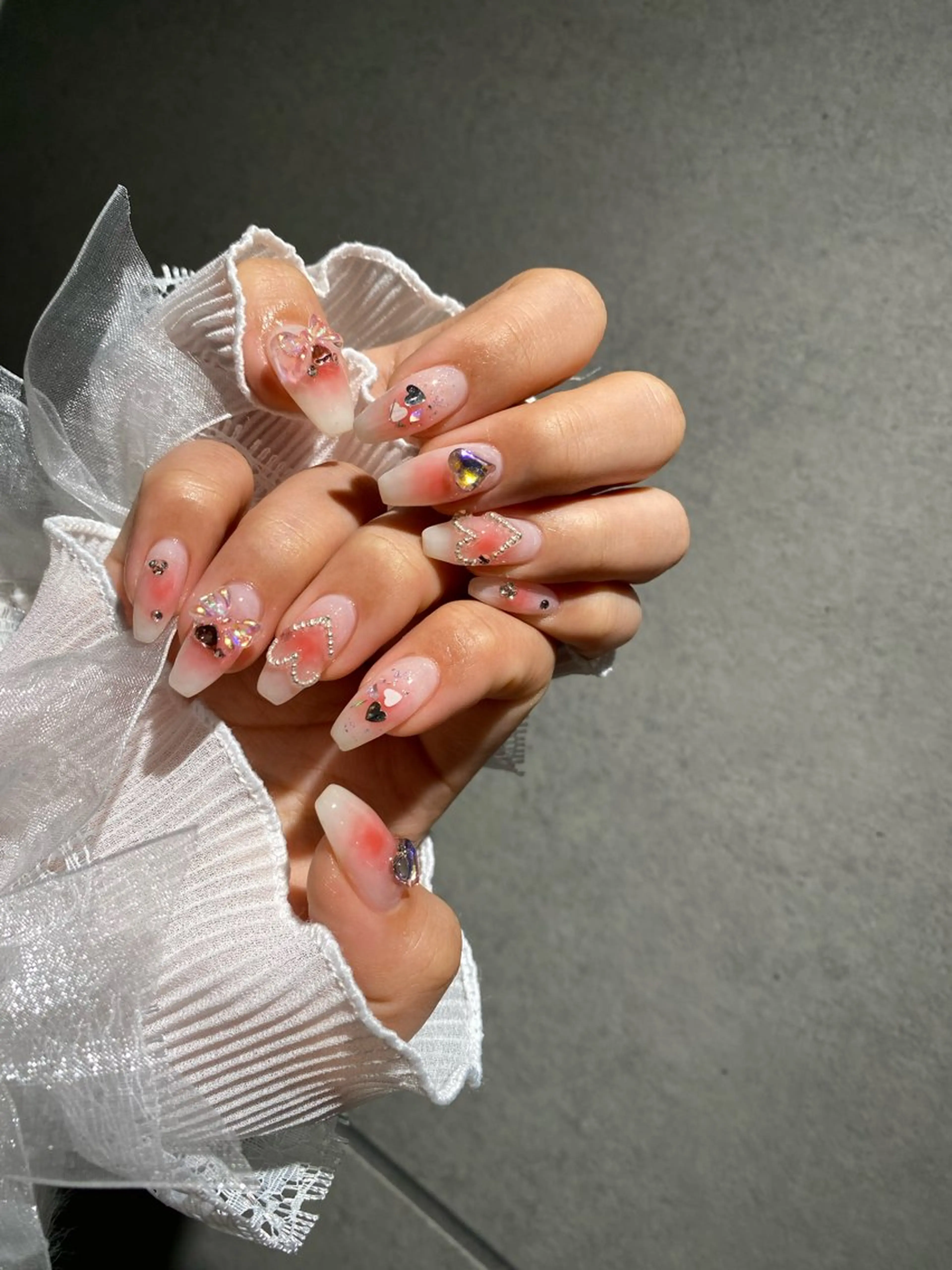 ネイル I-nailロング /ワンホン/キラキラのネイルデザイン