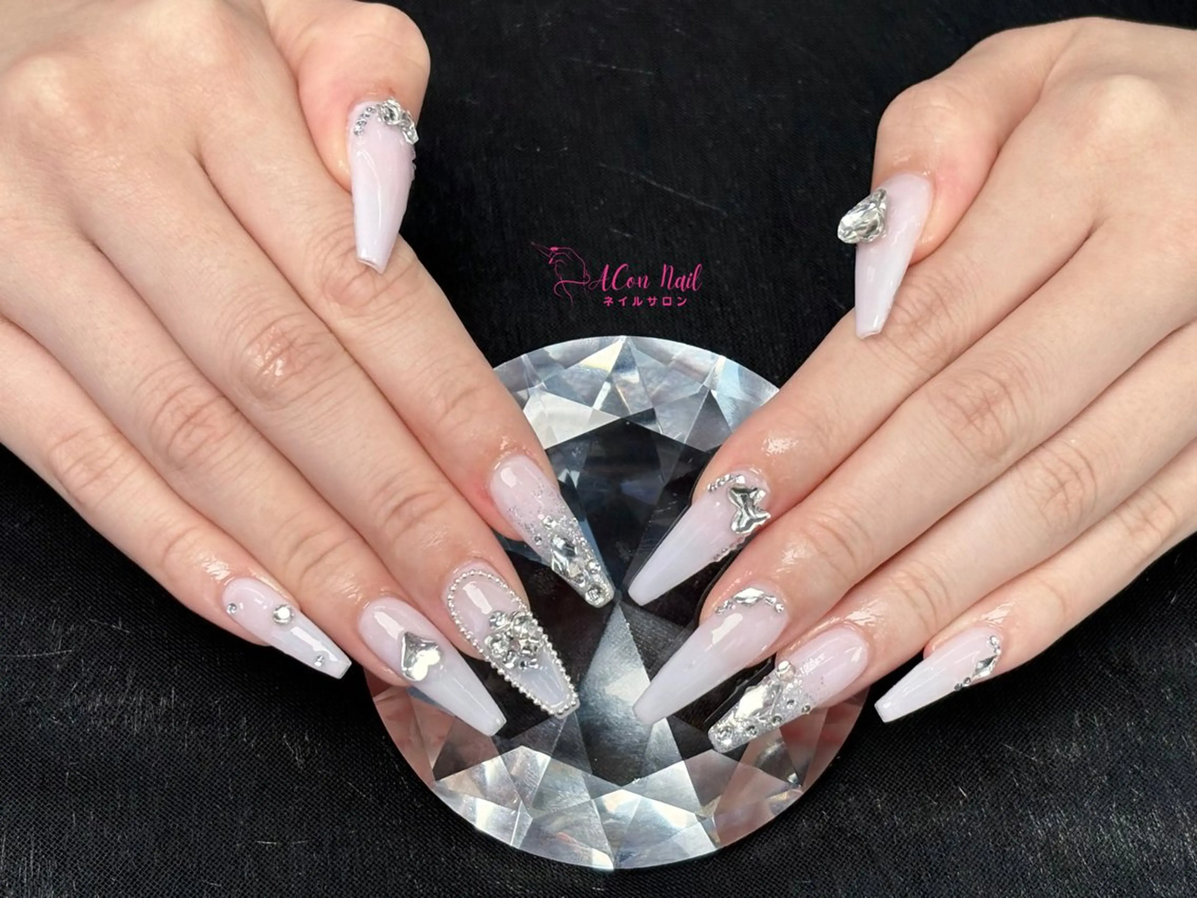 ネイル 桜ネイル 長さ出し フラワーネイル フレンチネイル ジェルネイル ハンドネイル AConNailSalon所属・ACon NailSalonのネイルデザイン