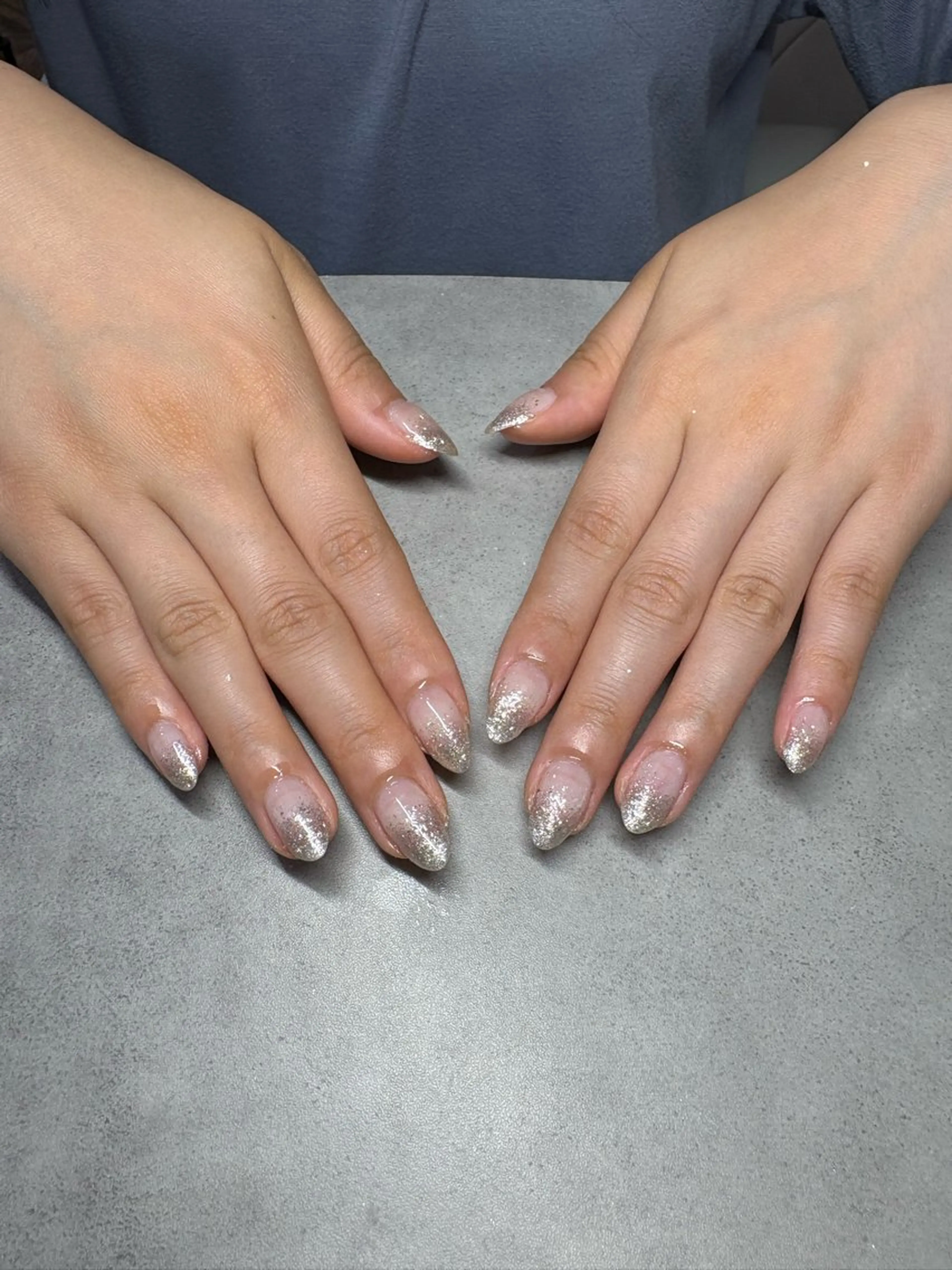 ネイル ハンドネイル 三輪 彩美春のネイルデザイン