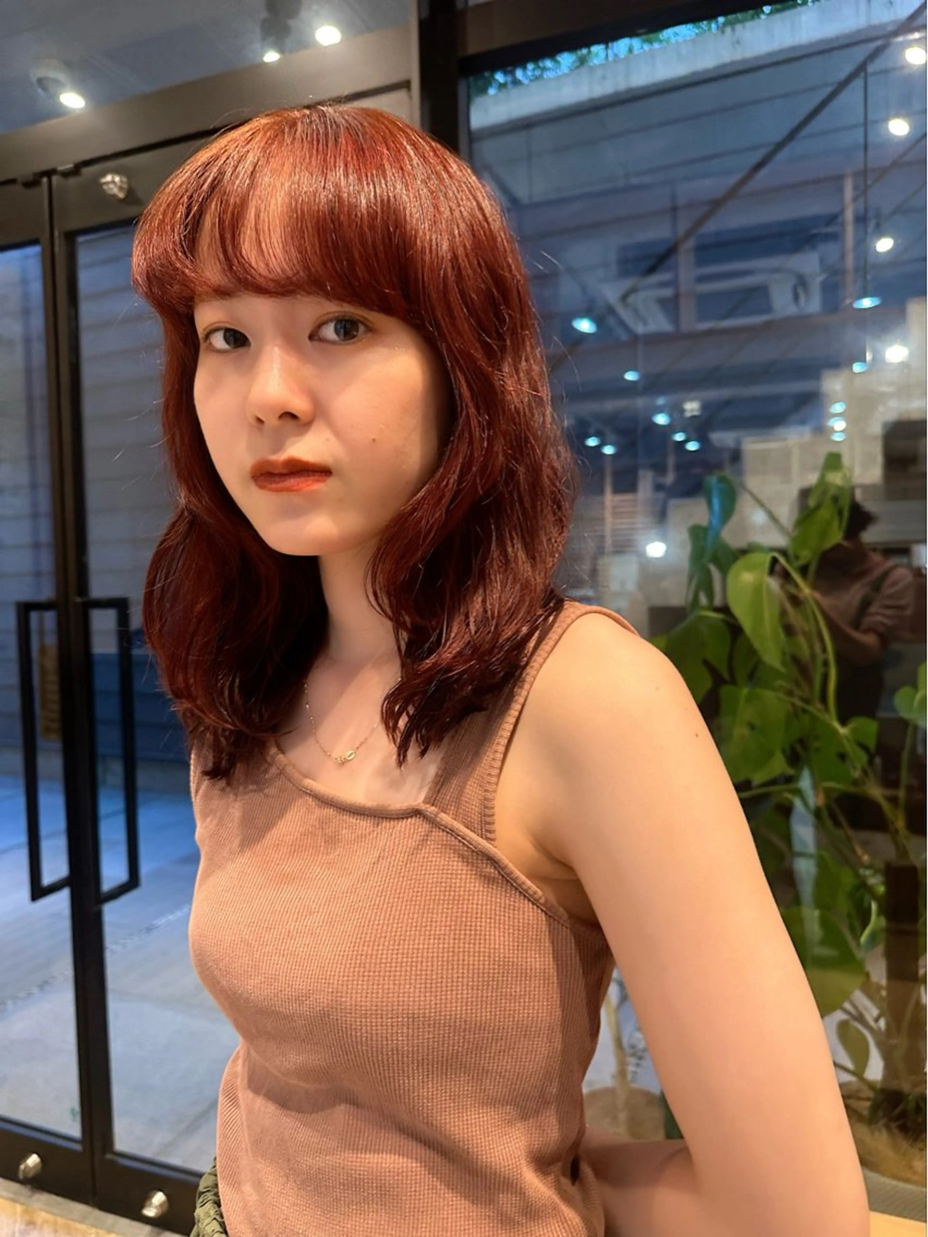 ミディアム カラー ブリーチ ダブルカラー ブリーチなしカラー オレンジ ボブ/レイヤー/ニュ アンスパーマ/小夏のヘアスタイル