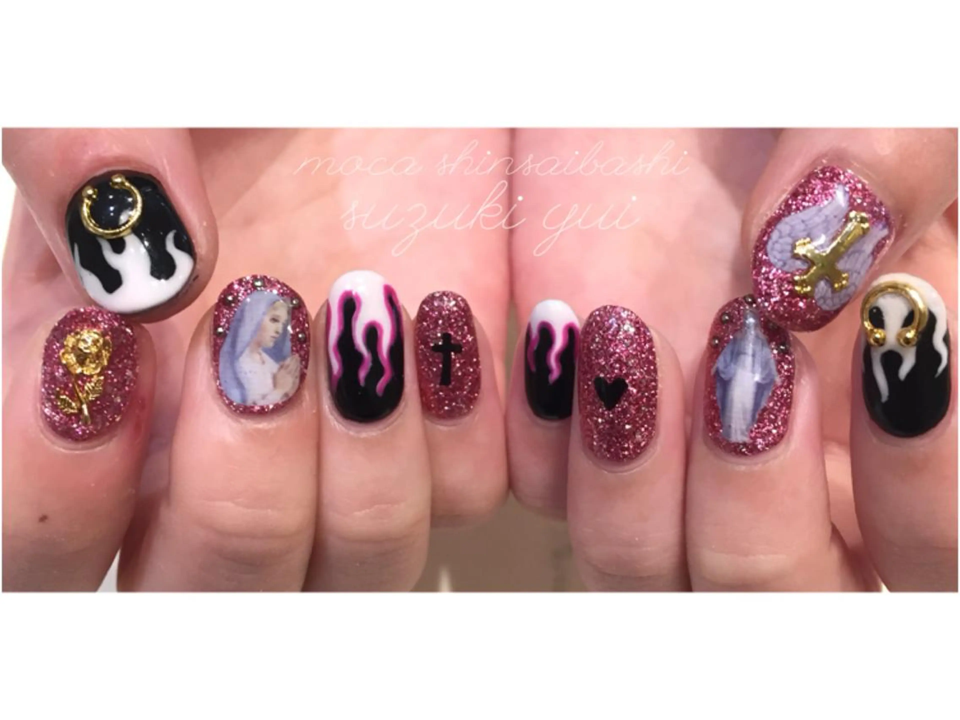 ネイル キラキラネイル gotoday新宿店所属・鈴木 ゆいのネイルデザイン