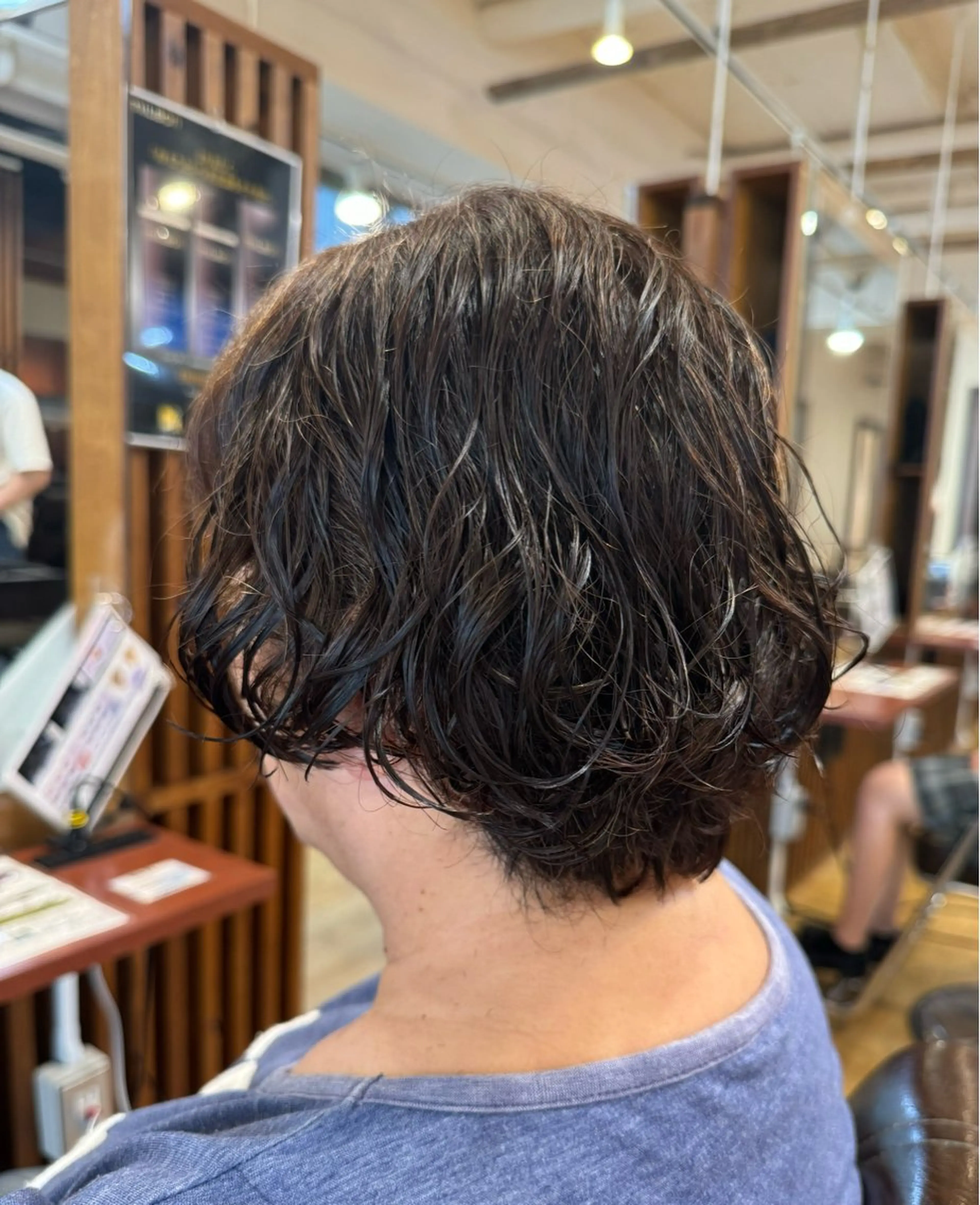 ショート パーマ BELLE by revo所属・𝘀𝗮𝗲/ 艶髪/ショートボブのヘアスタイル