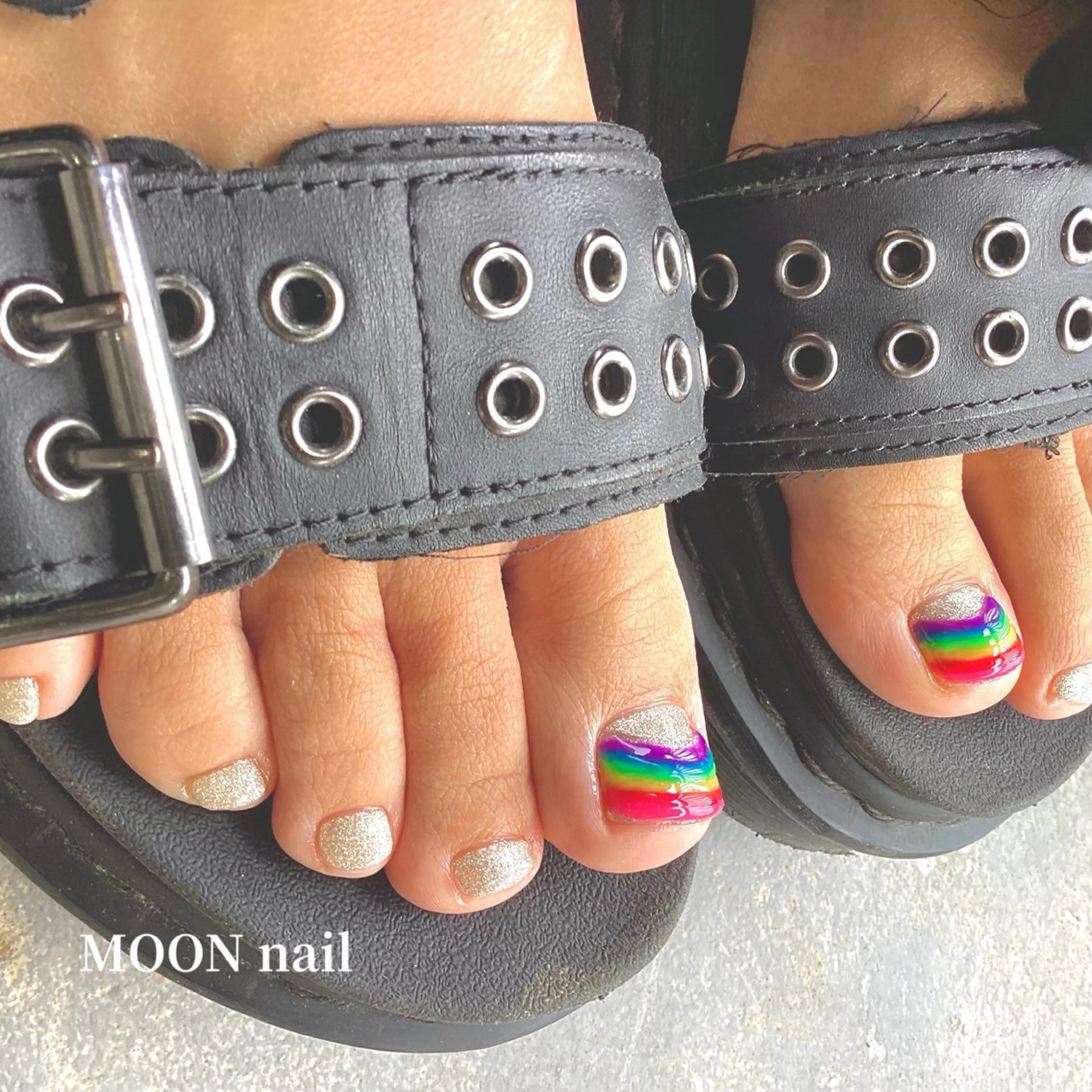 ネイル ぷっくりネイル 浦添 MOON  nailのネイルデザイン
