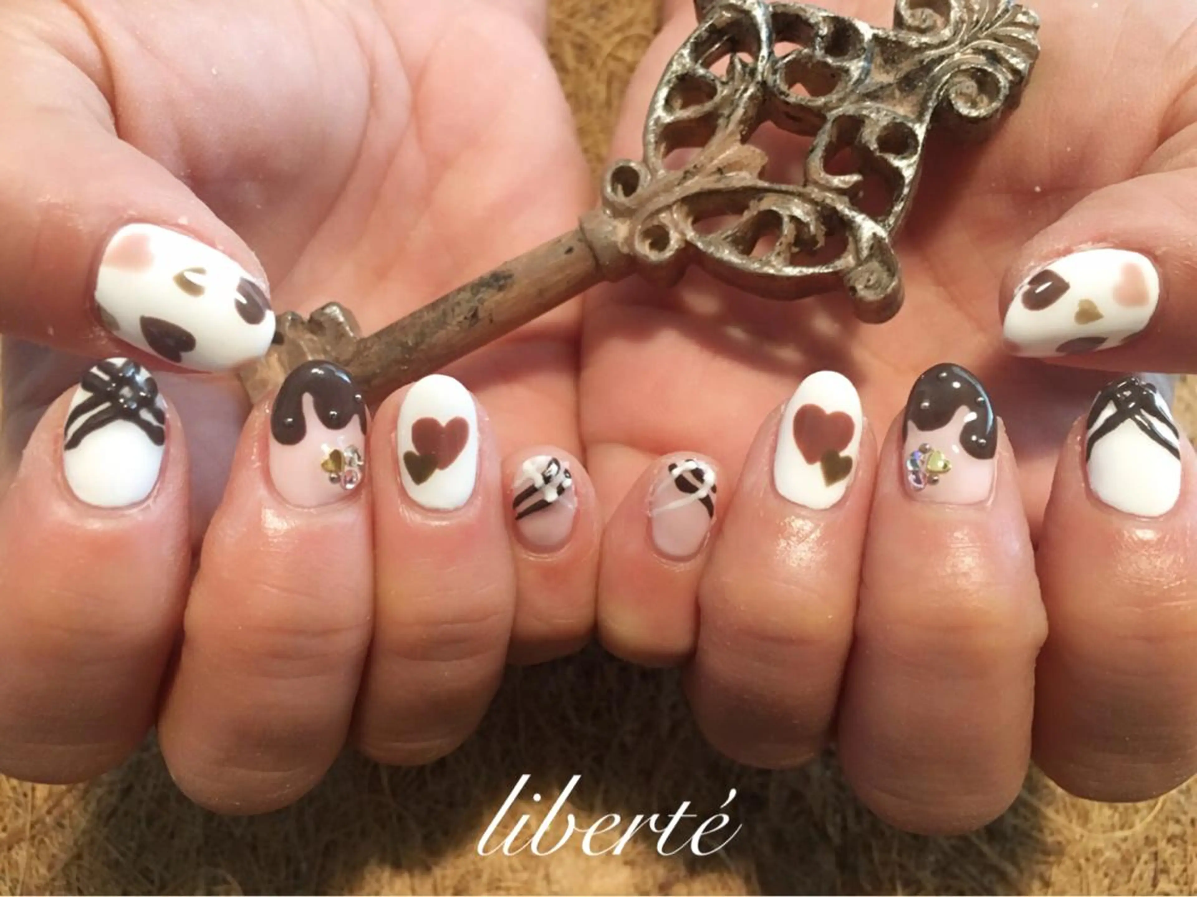 ネイル liberté (リベルテ)のネイルデザイン
