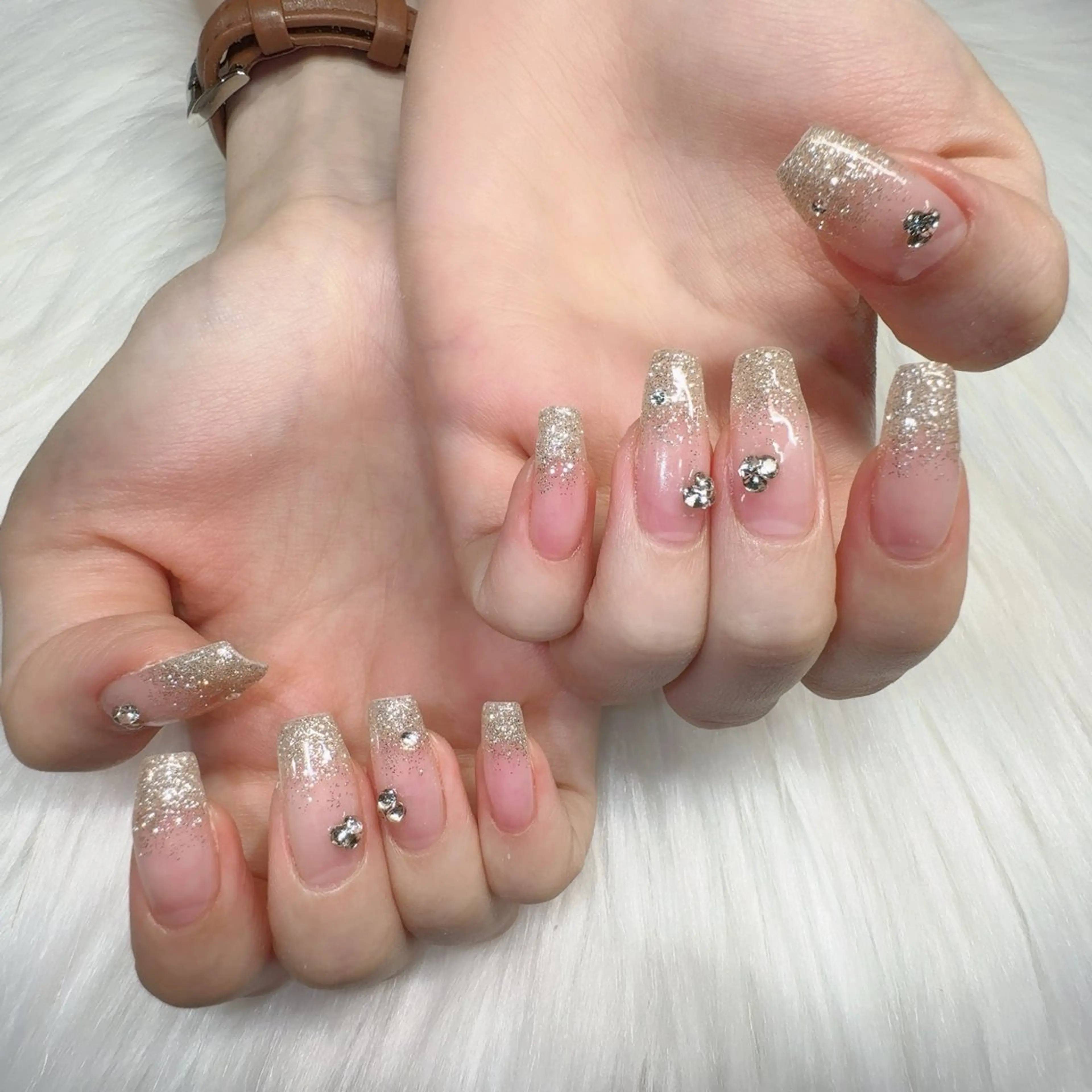 ネイル ハンドネイル 小野澤 紗智のネイルデザイン