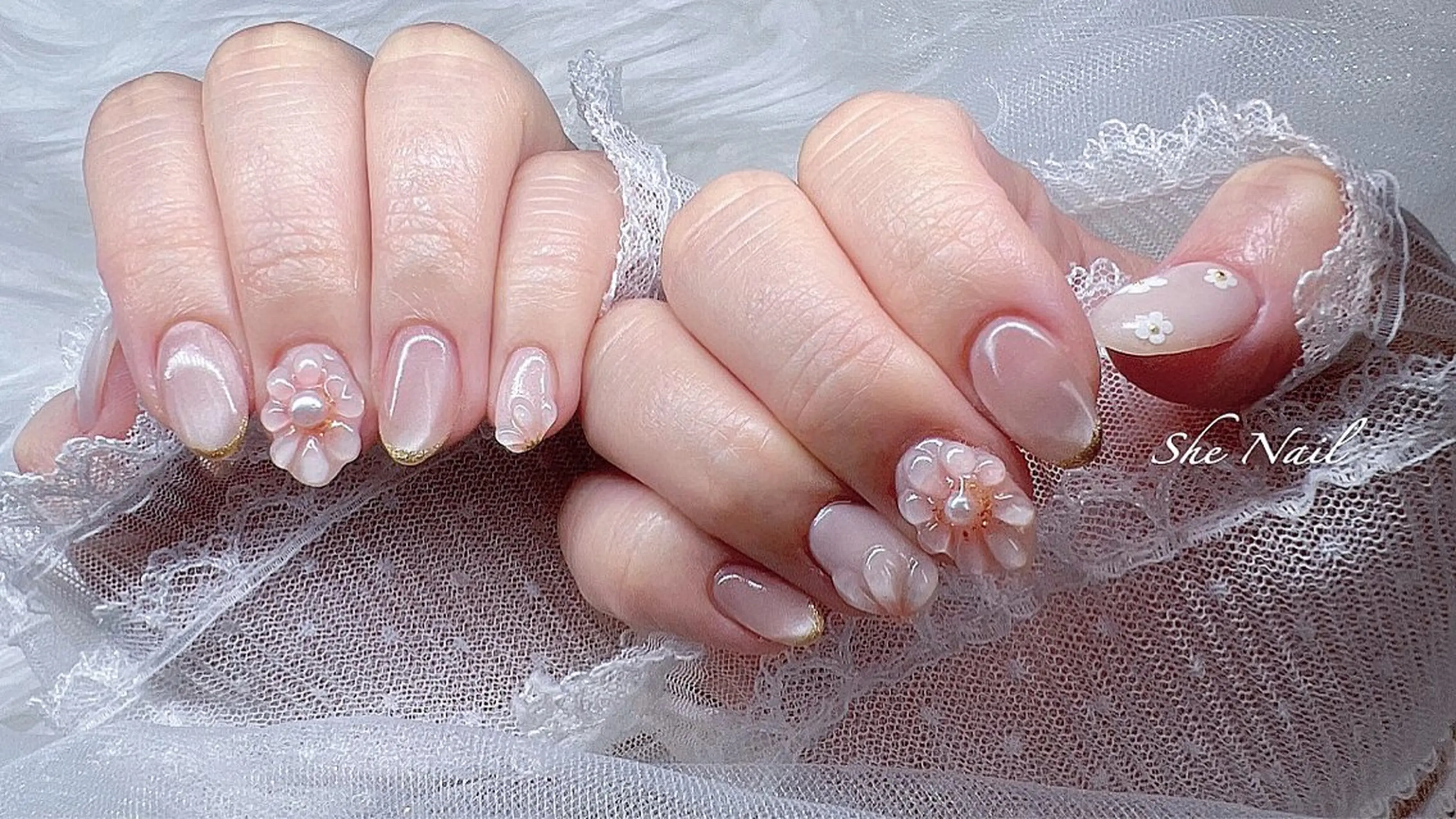 ネイル チークネイル 長さ出し フレンチネイル ガラスフレンチ マグネットネイル She   Nail所属・ISA_ BELLAのネイルデザイン