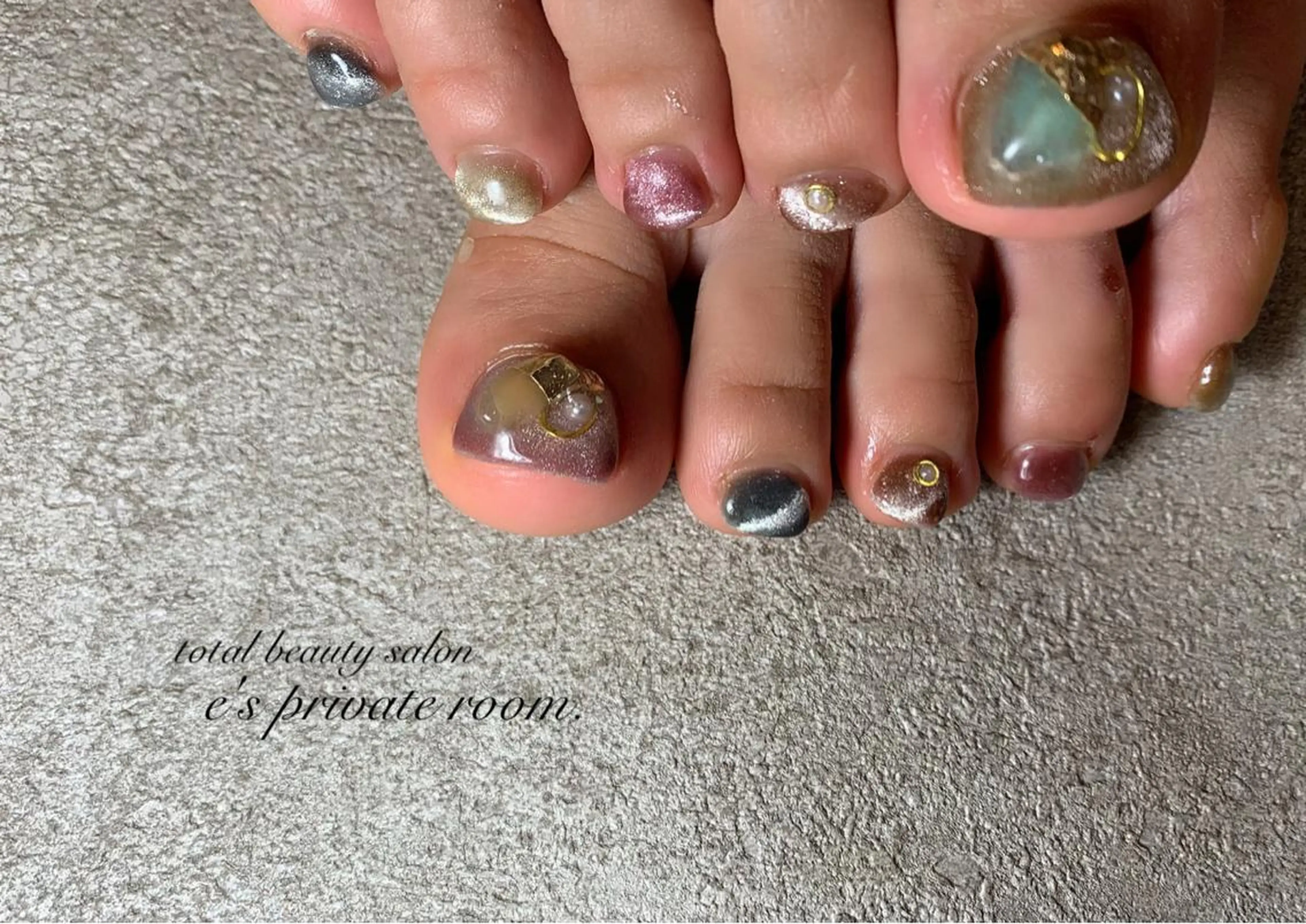 ネイル LAVISH nail salonのネイルデザイン