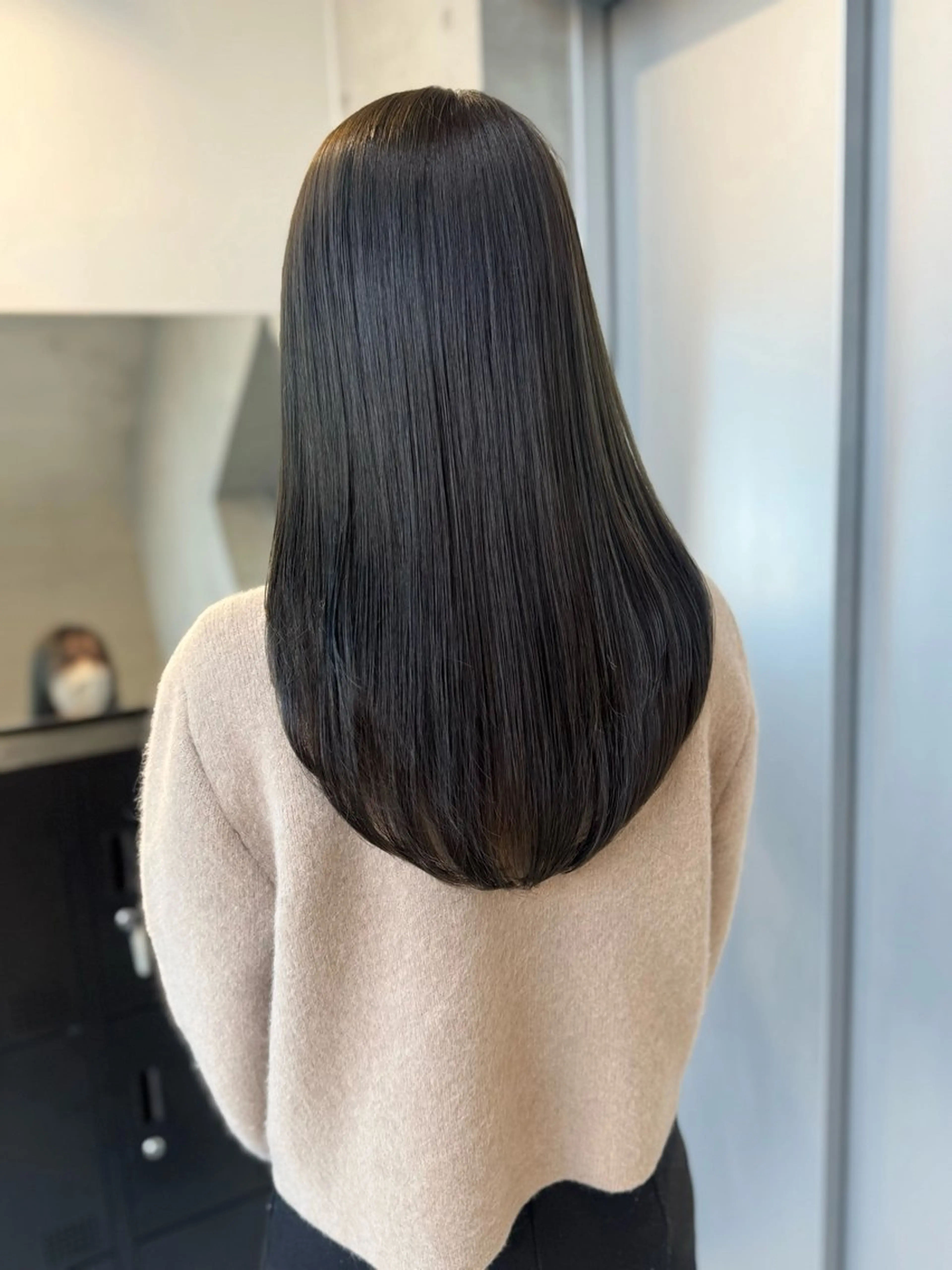 ロング カラー パーマ ヘアアレンジ ヘアカラー トリートメント 透明感/オリーブ/ グレージュ/YUKAのヘアスタイル