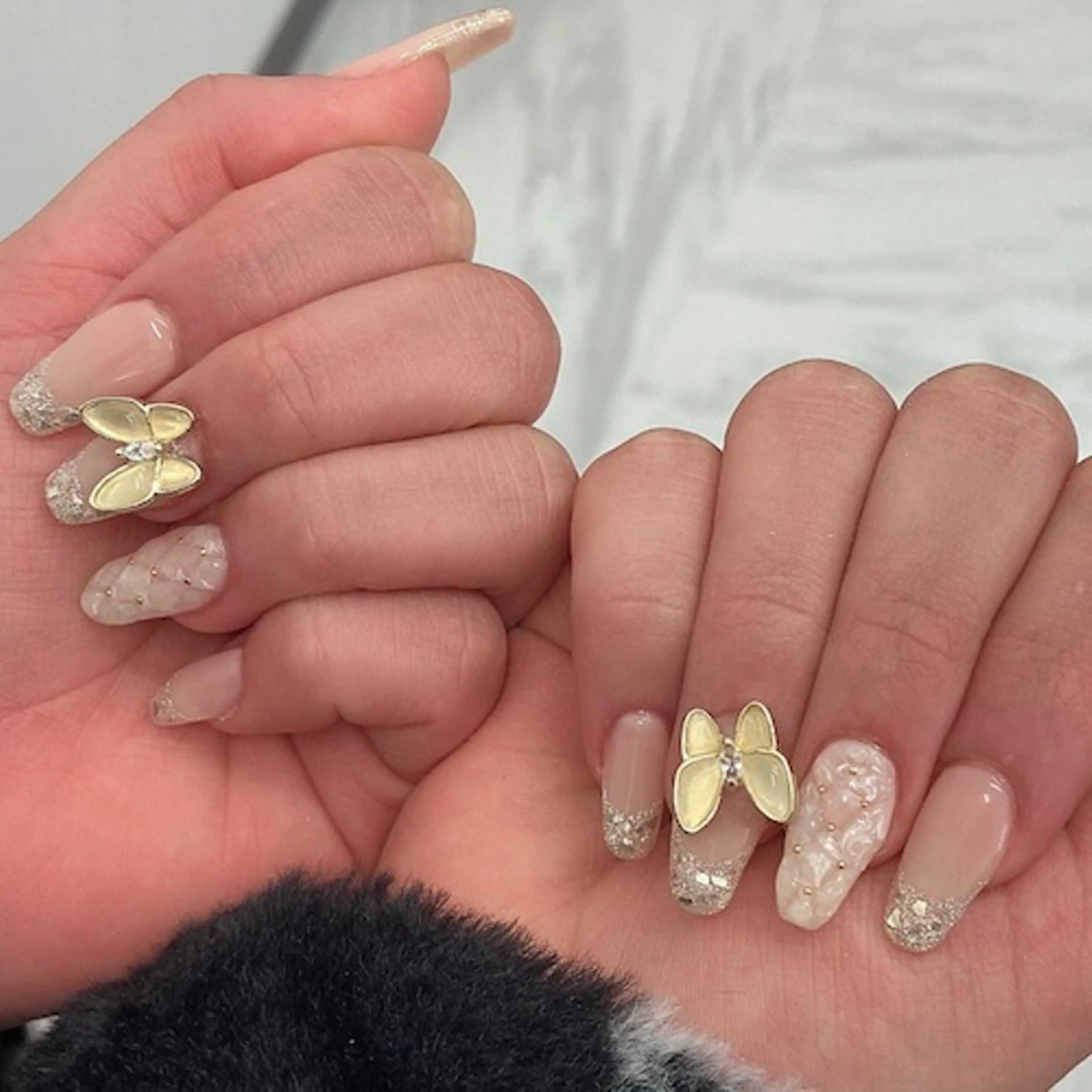 ネイル フレンチネイル ガラスフレンチ Nailist🌟 Wakanaのネイルデザイン