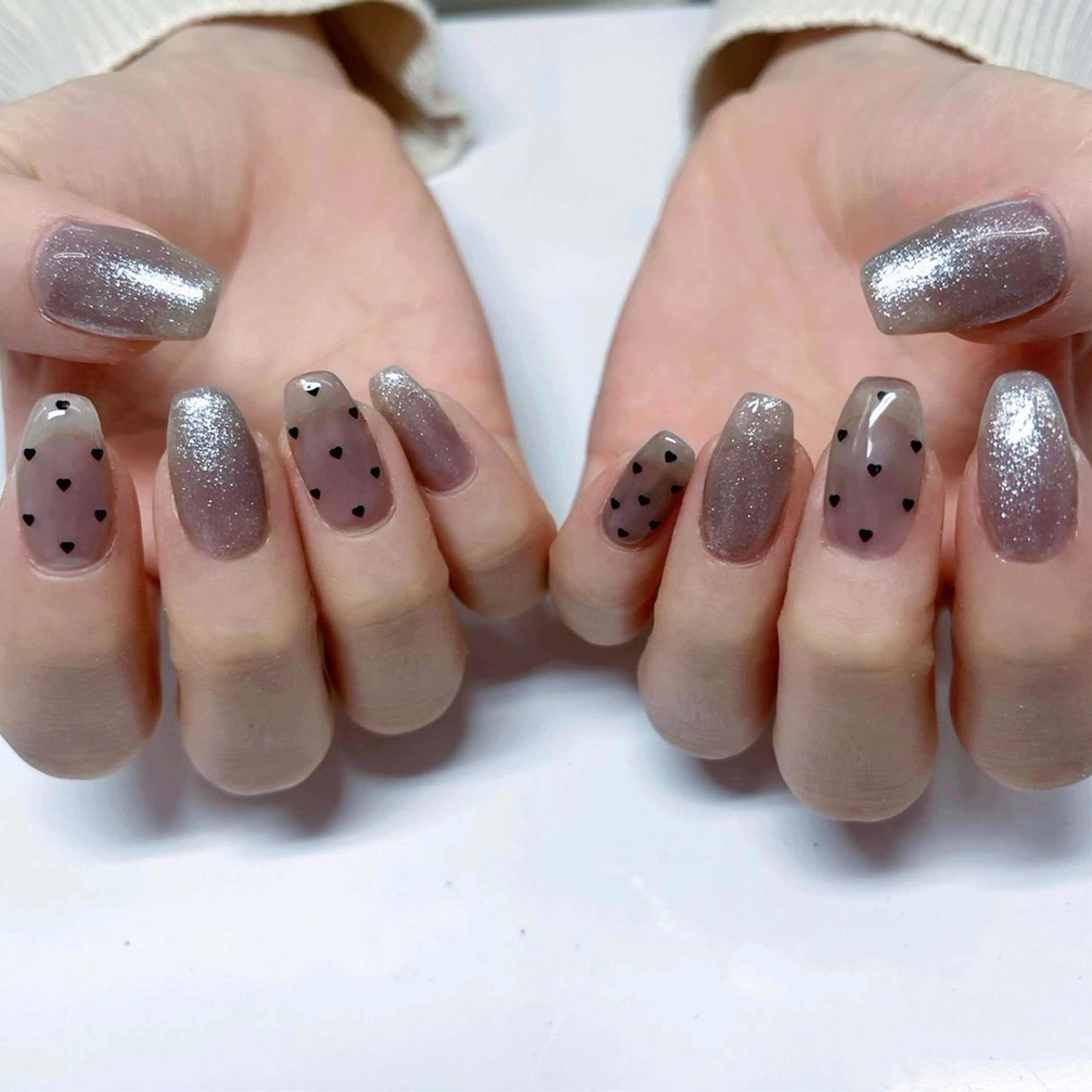 ネイル クリアネイル ハート ハンドネイル 中野駅徒歩1分 ミオのネイルデザイン