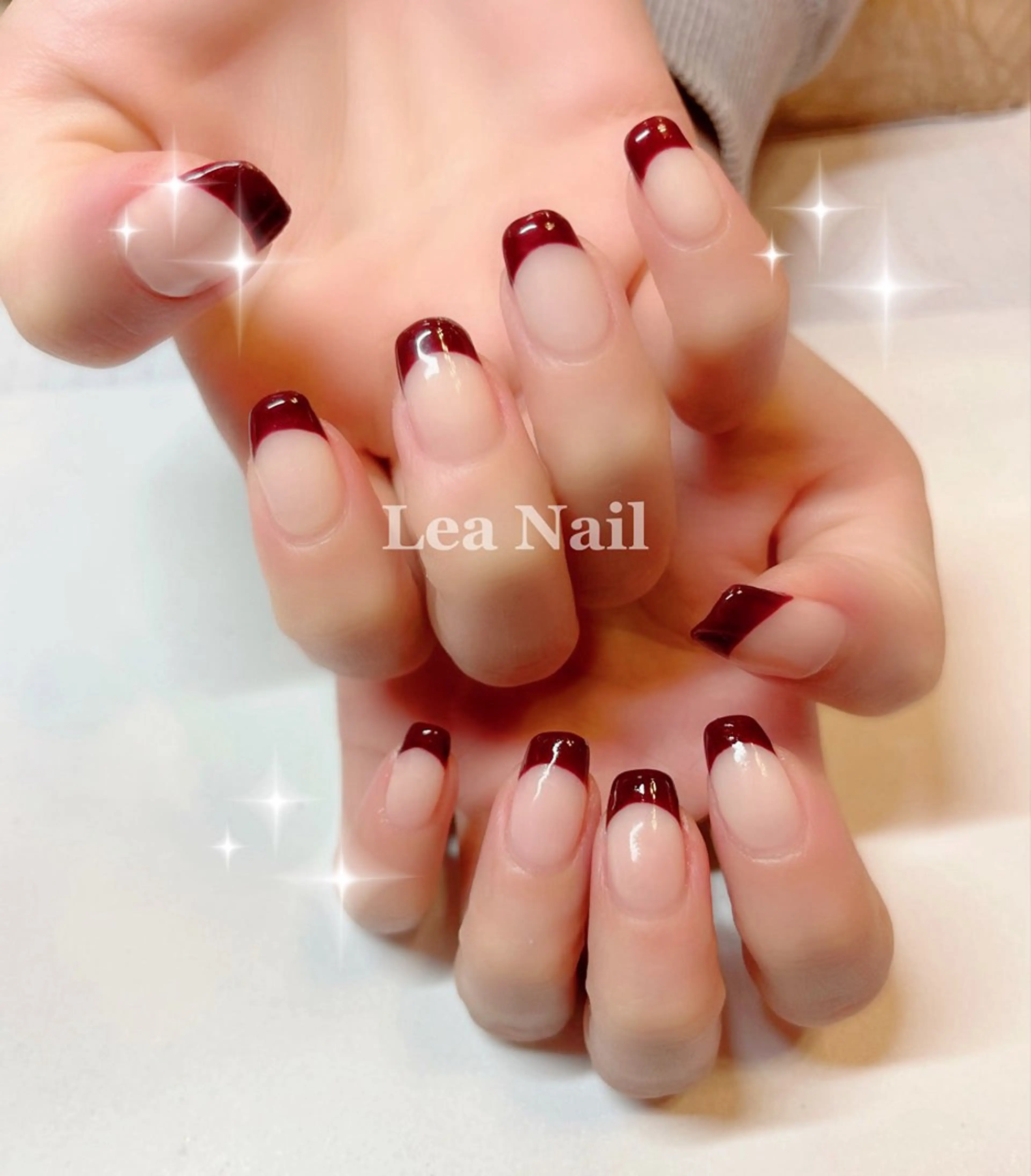 ネイル フレンチネイル シンプルネイル Lea Nailのネイルデザイン