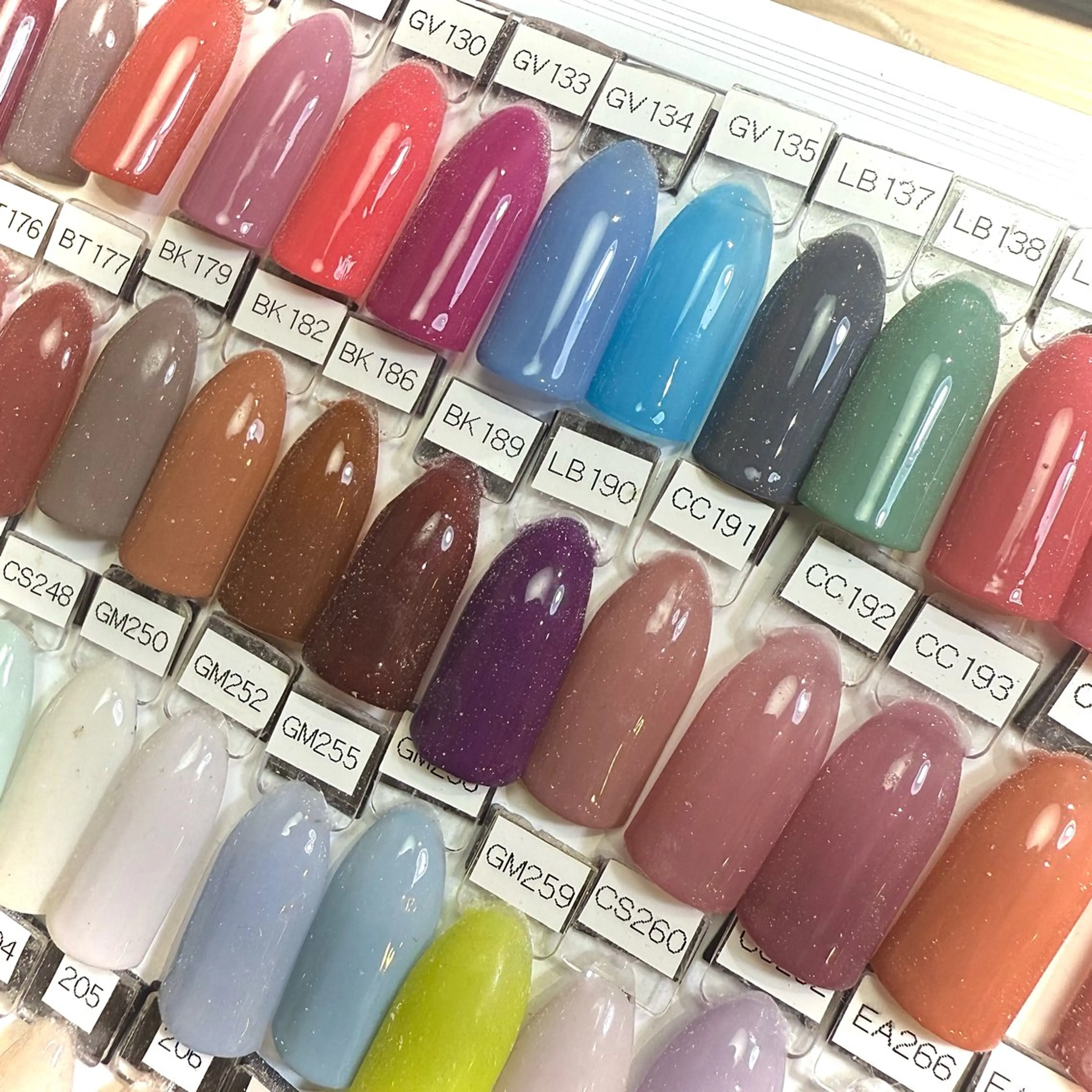 ネイル フットネイル ジェルネイル ワンカラーネイル nail&eye Lily 武蔵境店所属・Lily武蔵境店 💠Aのネイルデザイン